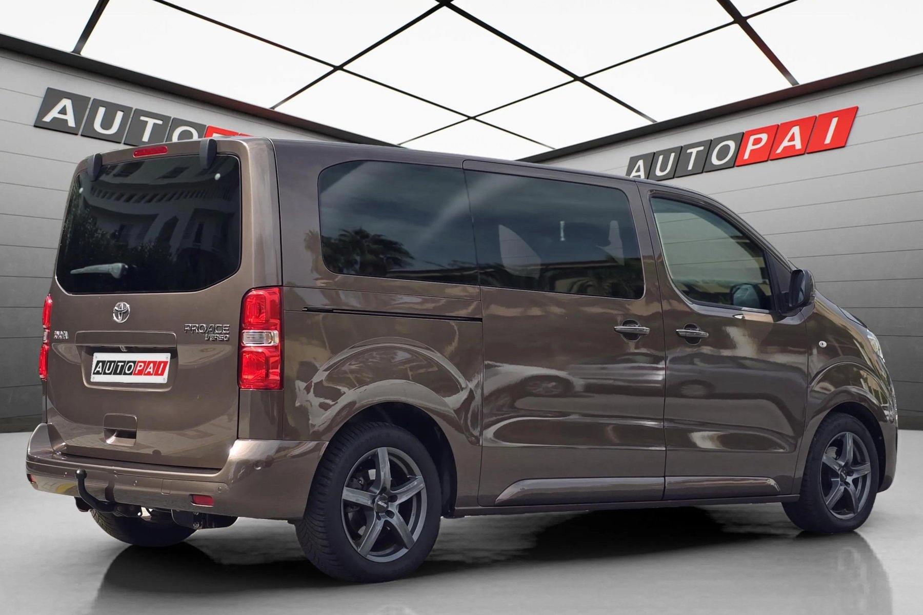 TOYOTA PROACE VERSO L1 VIP 2.0d 180cv. automático 4