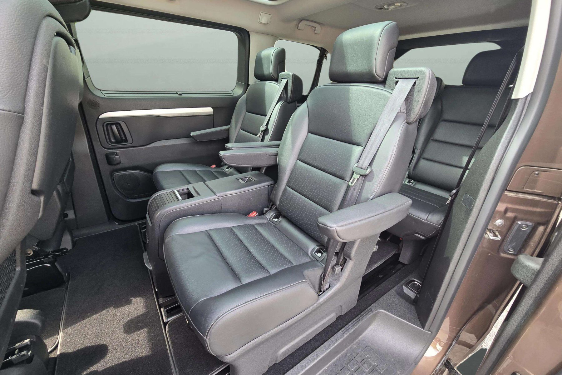 TOYOTA PROACE VERSO L1 VIP 2.0d 180cv. automático 10