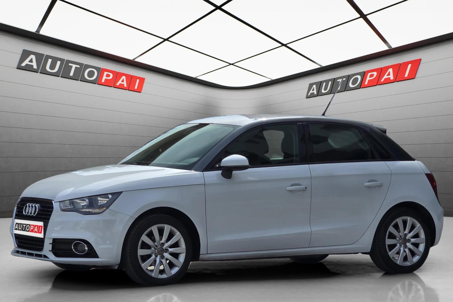 imagen de AUDI A1 1.2 TFSI 86cv. AMBITION - REF: 01064