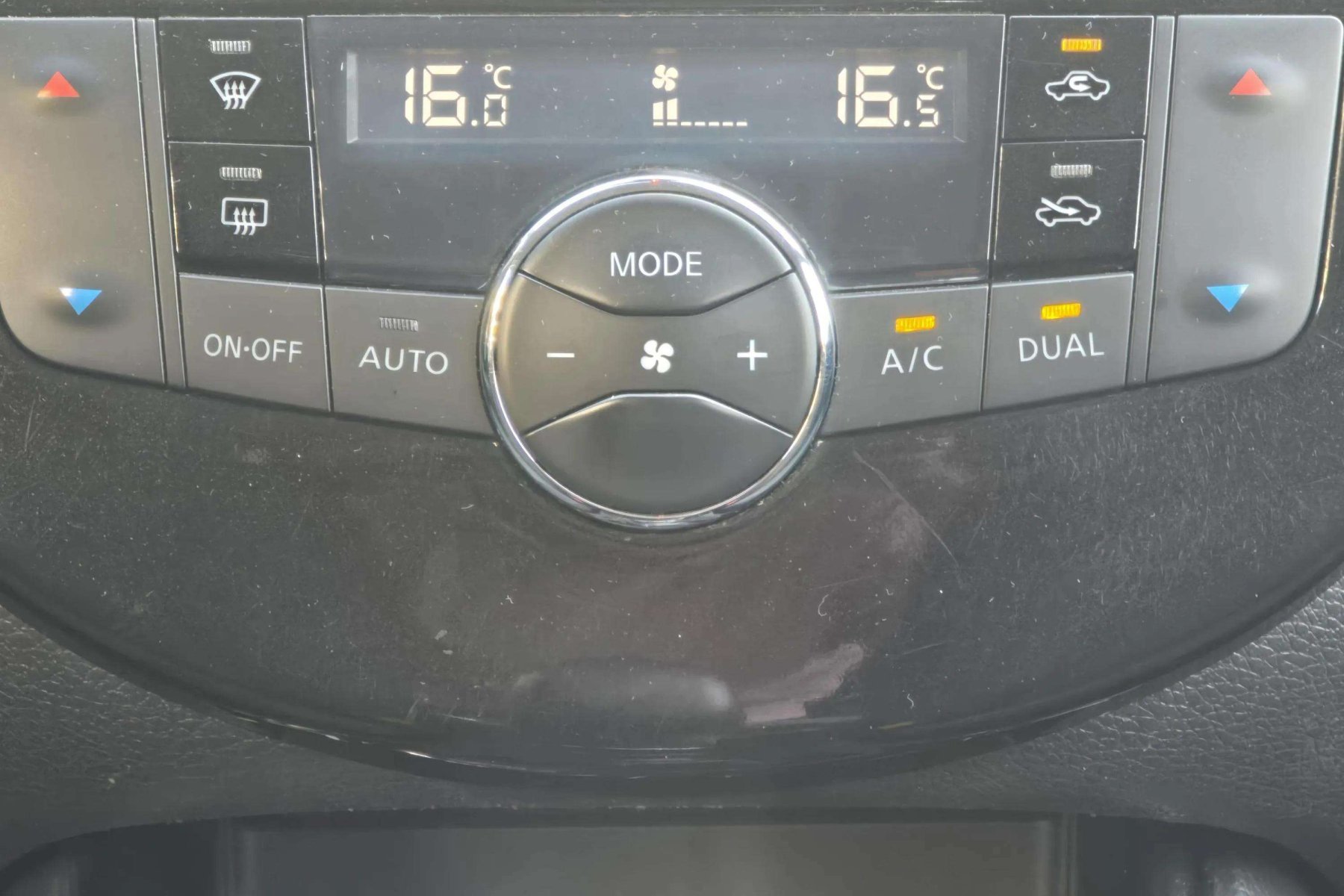 NISSAN PULSAR 1.5 dci 110cv. VISIA 17 