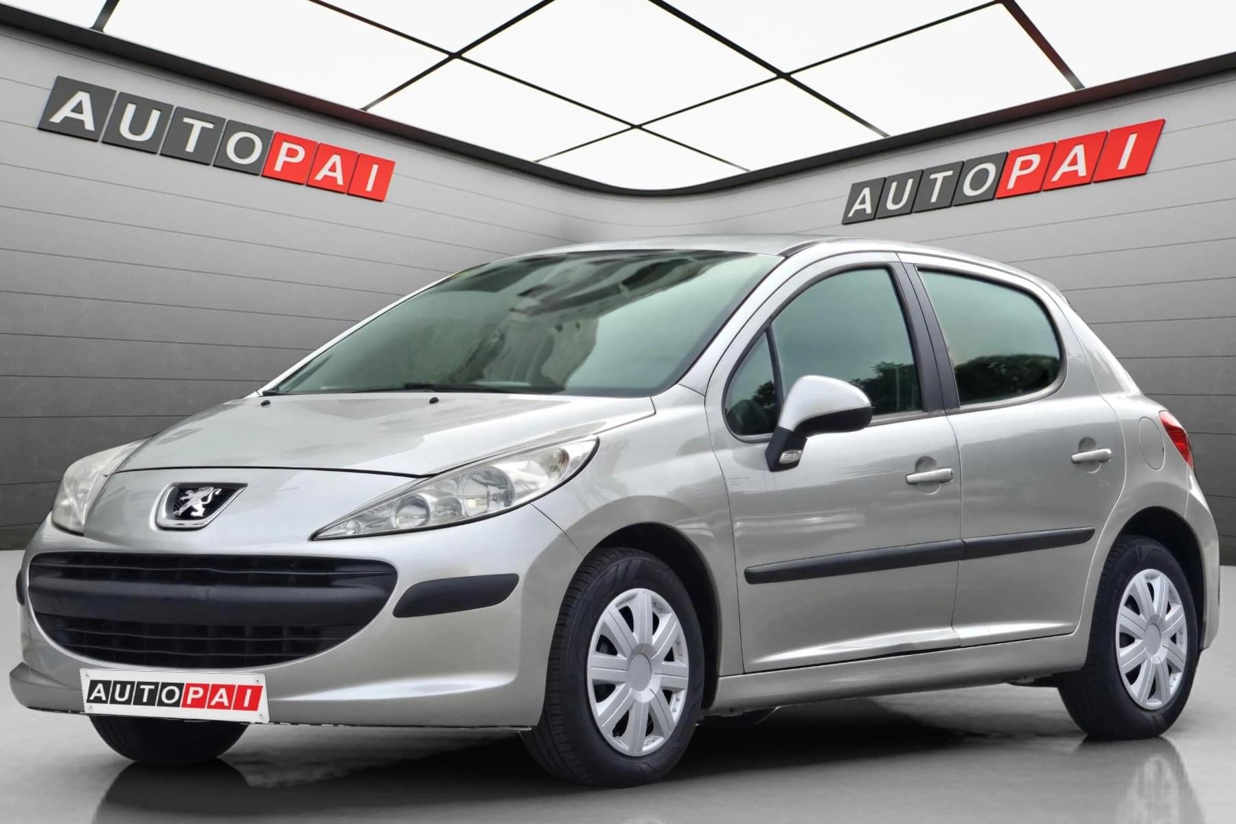 PEUGEOT 207 1.4i 75cv. 1 