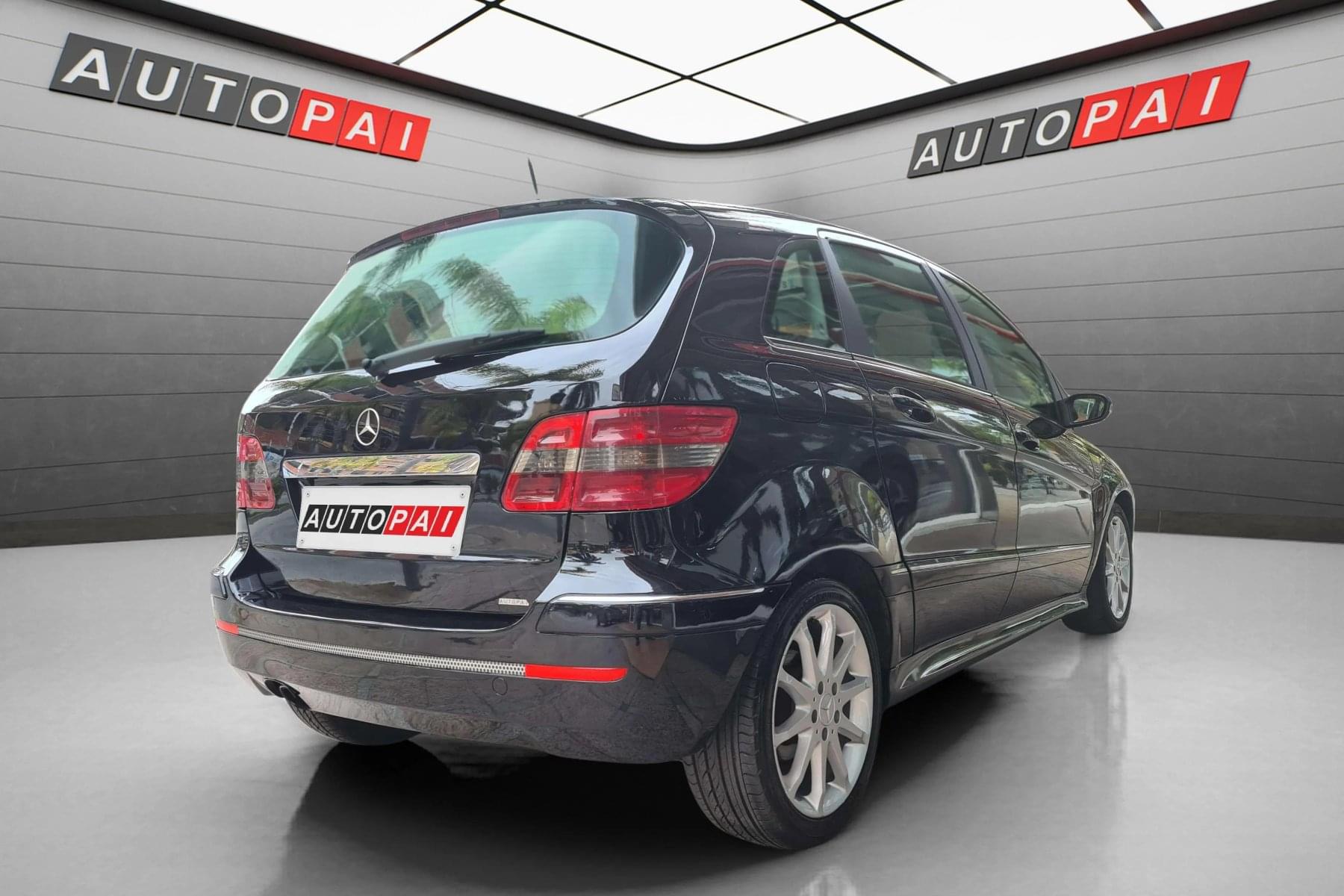 MERCEDES CLASE B B180CDI MANUAL 4 