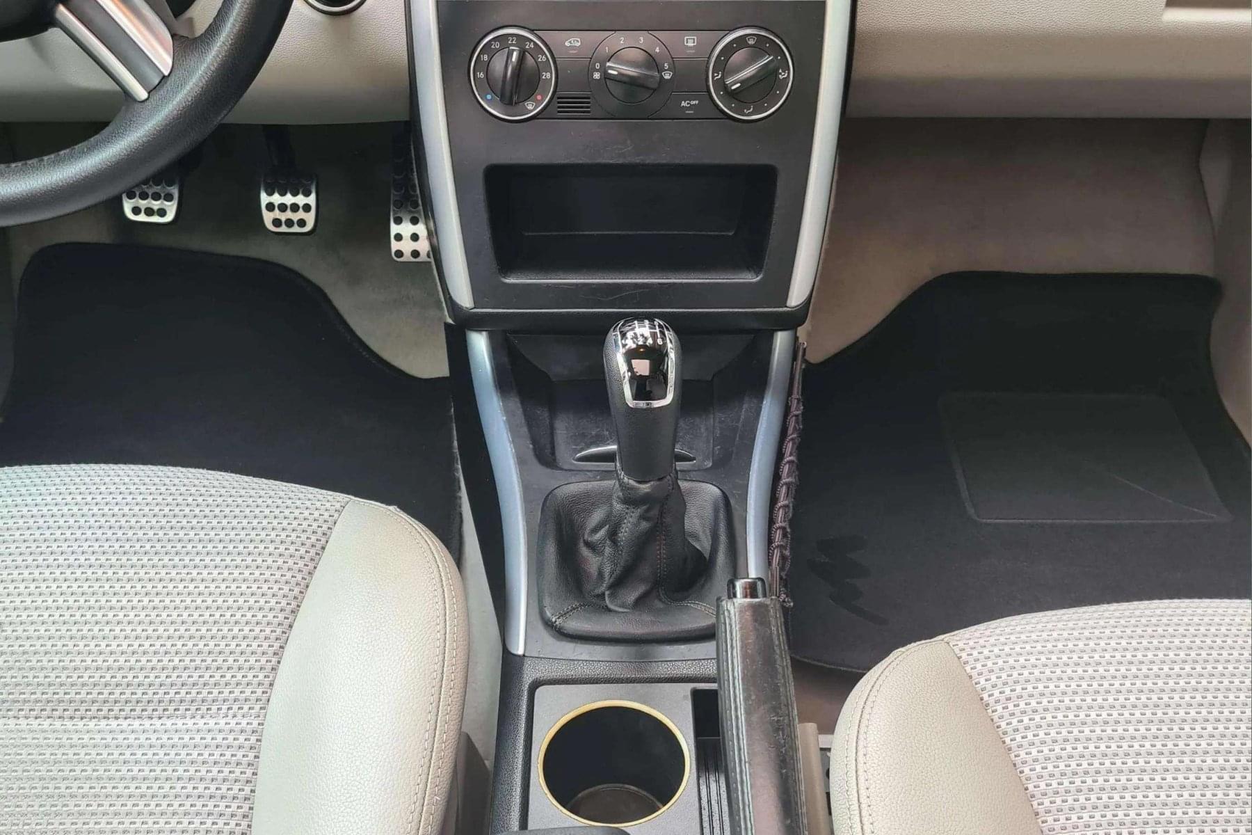 MERCEDES CLASE B B180CDI MANUAL 16 