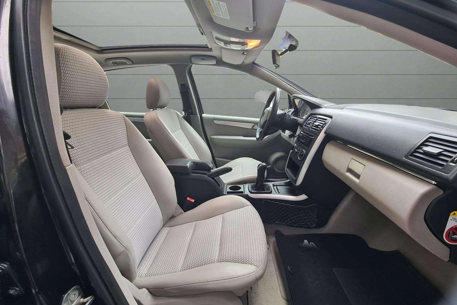 MERCEDES CLASE B B180CDI MANUAL 19 