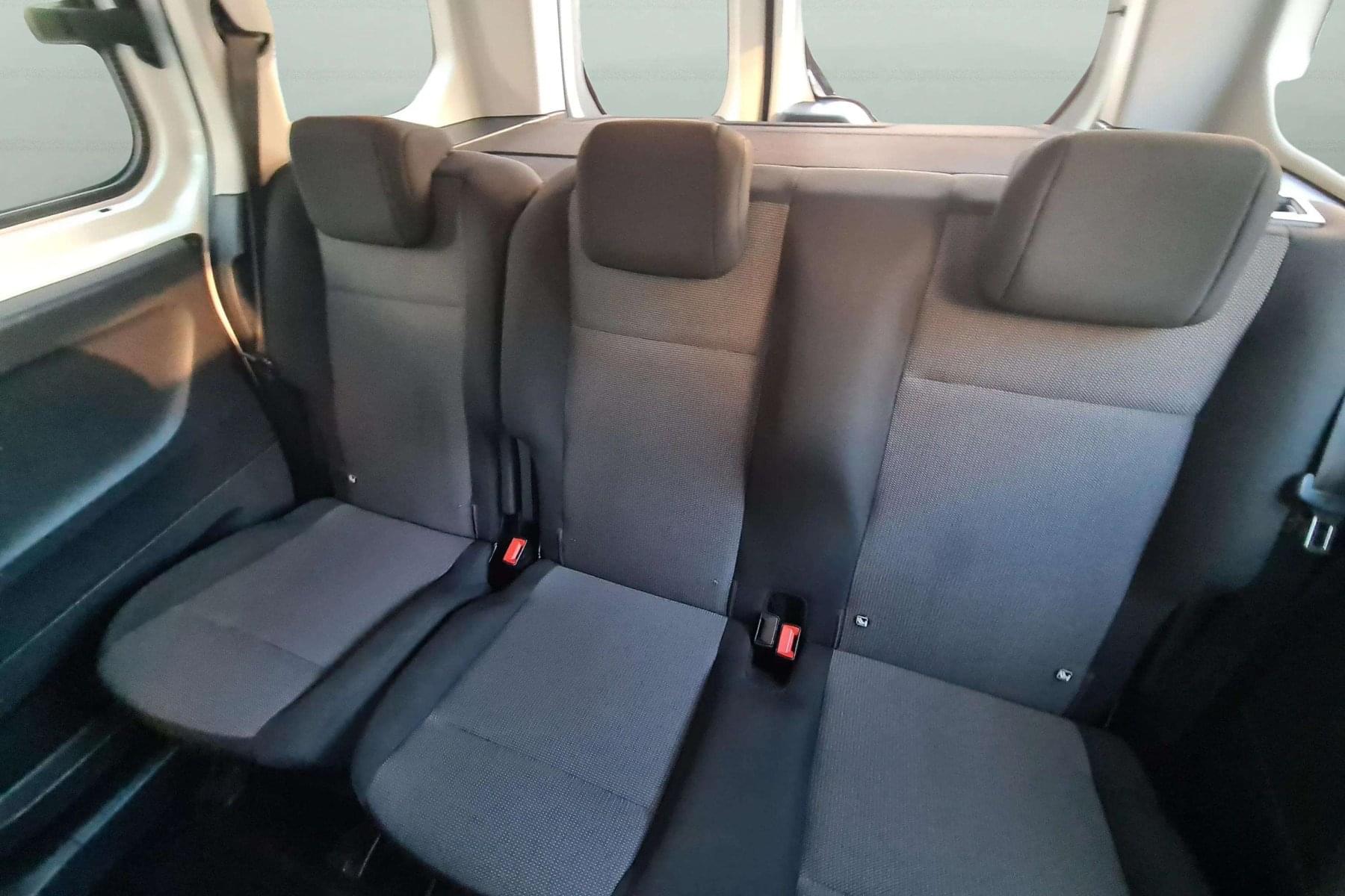 OPEL COMBO 9 