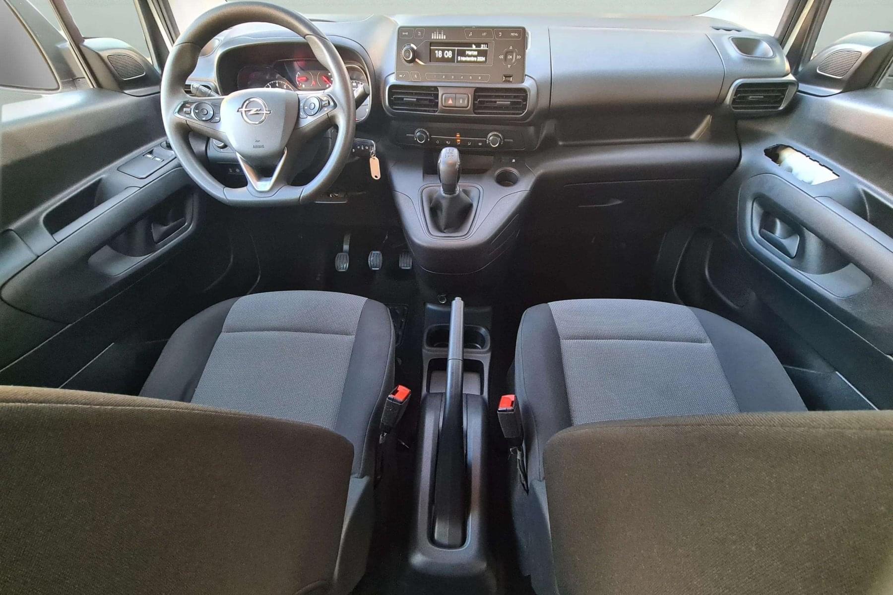 OPEL COMBO 17 