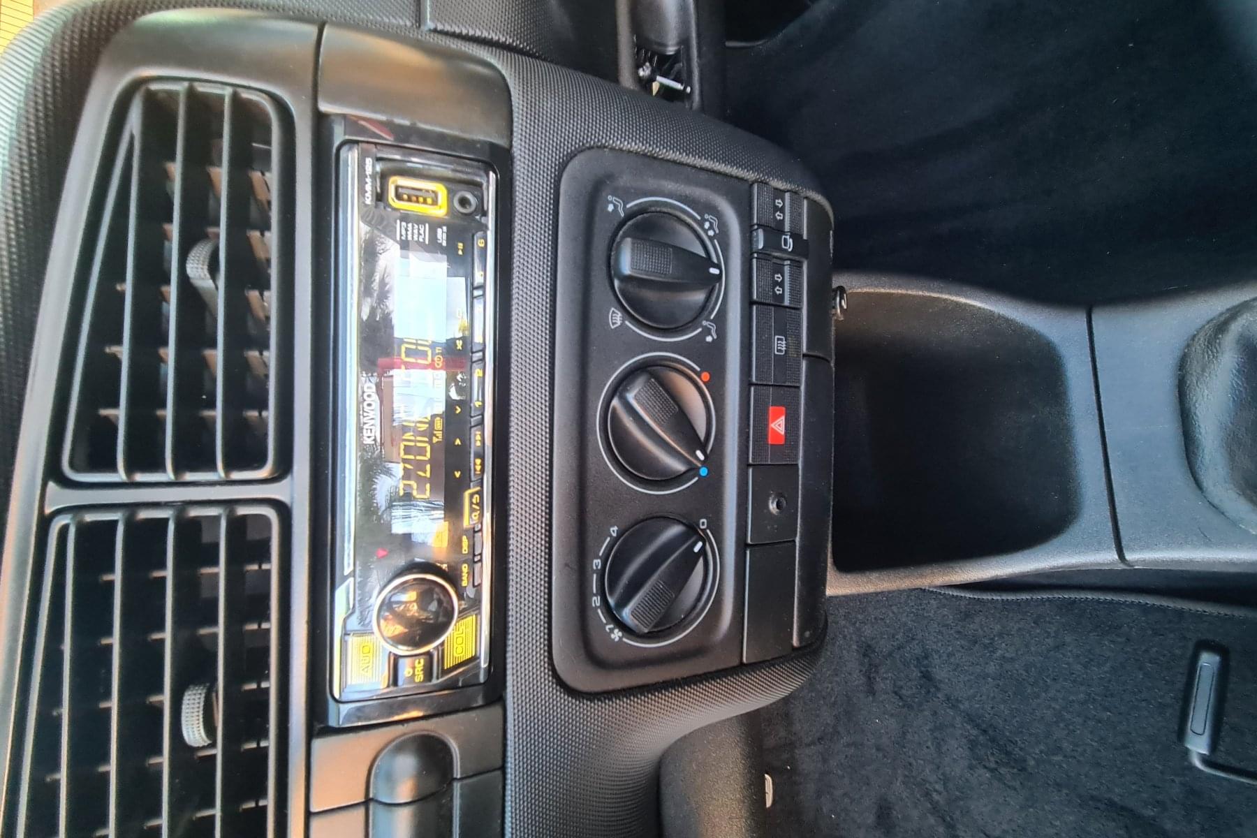 VOLKSWAGEN GOLF CABRIOLET 1.8 15 