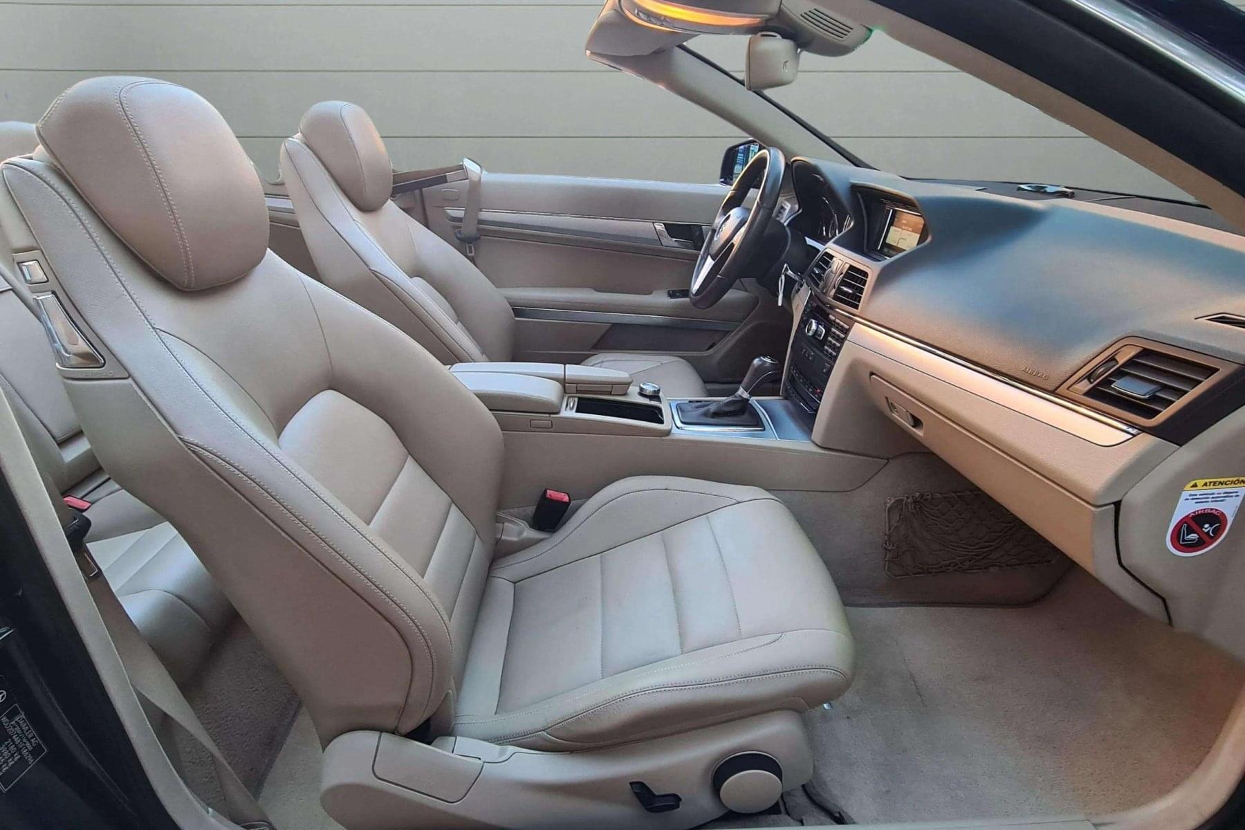 MERCEDES CLASE E CABRIO E200 ELEGANCE AUTOMÁTICO 12 