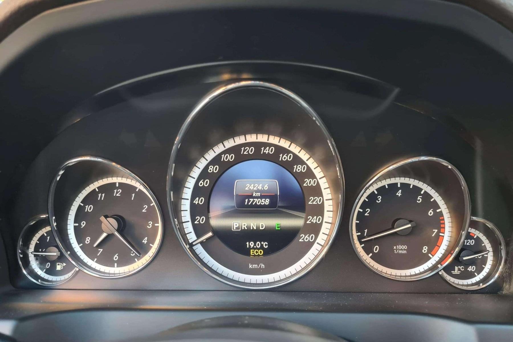 MERCEDES CLASE E CABRIO E200 ELEGANCE AUTOMÁTICO 16 