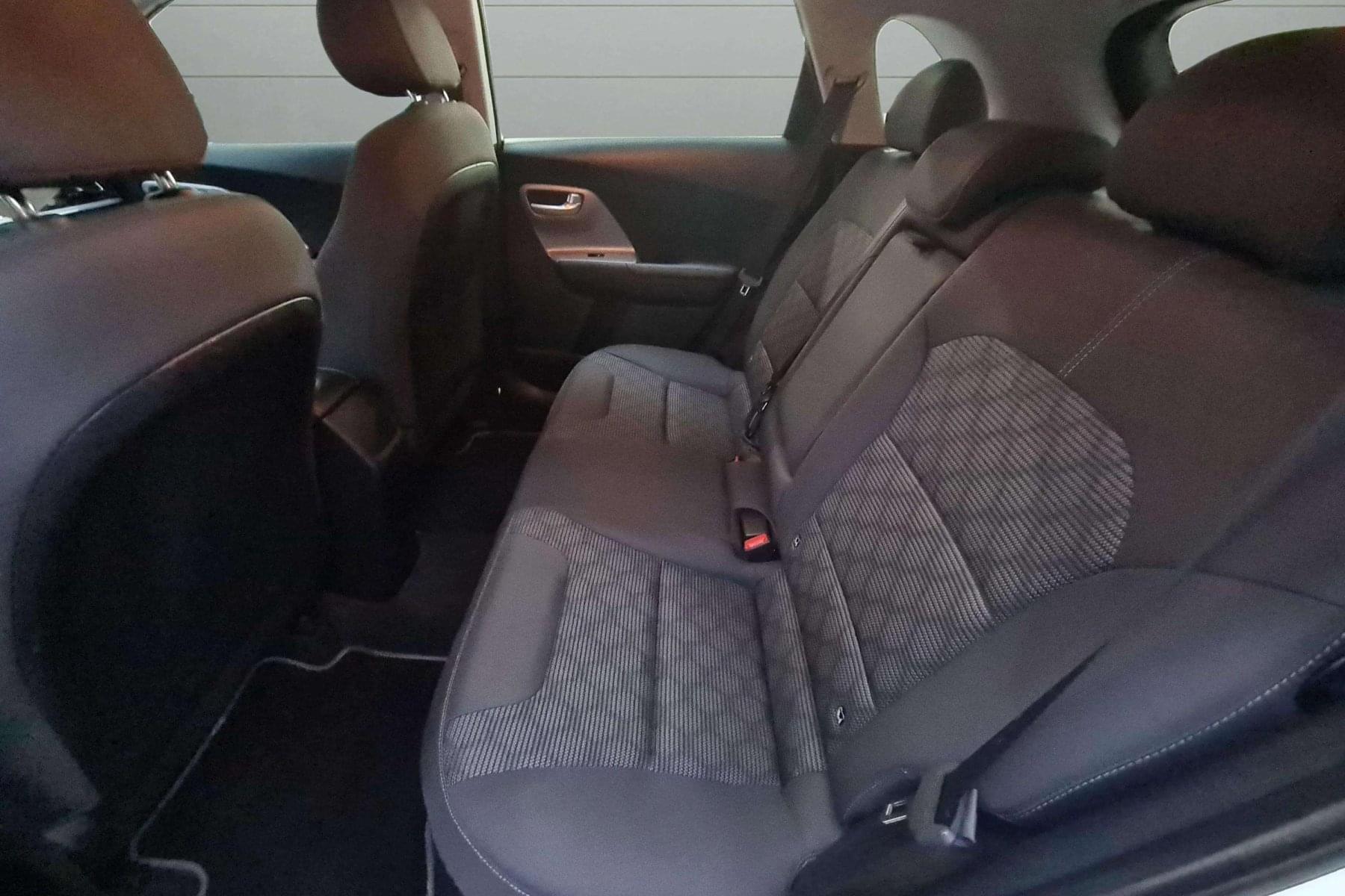 KIA NIRO PLUG-IN HYBRID 1.6 14 