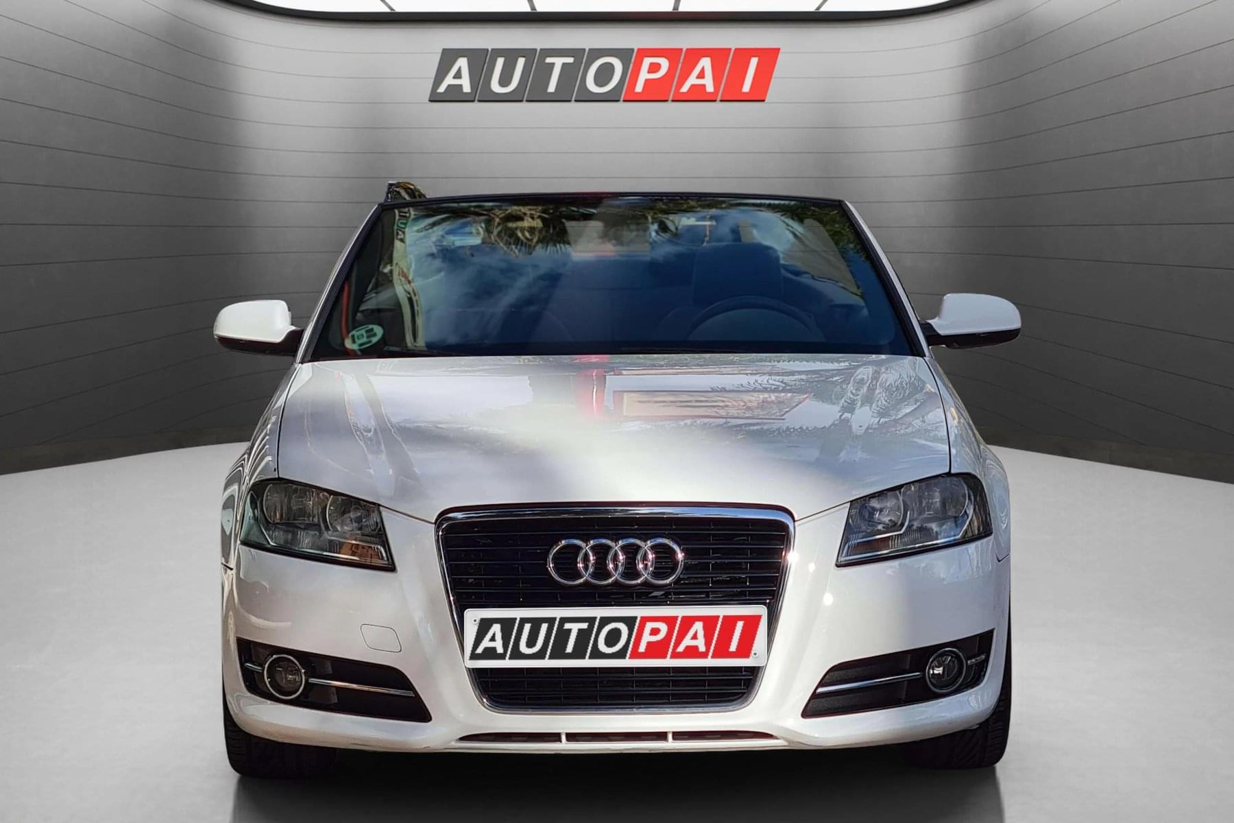 AUDI A3 CABRIO 1.6 TDI 105cv. AMBITION 2 