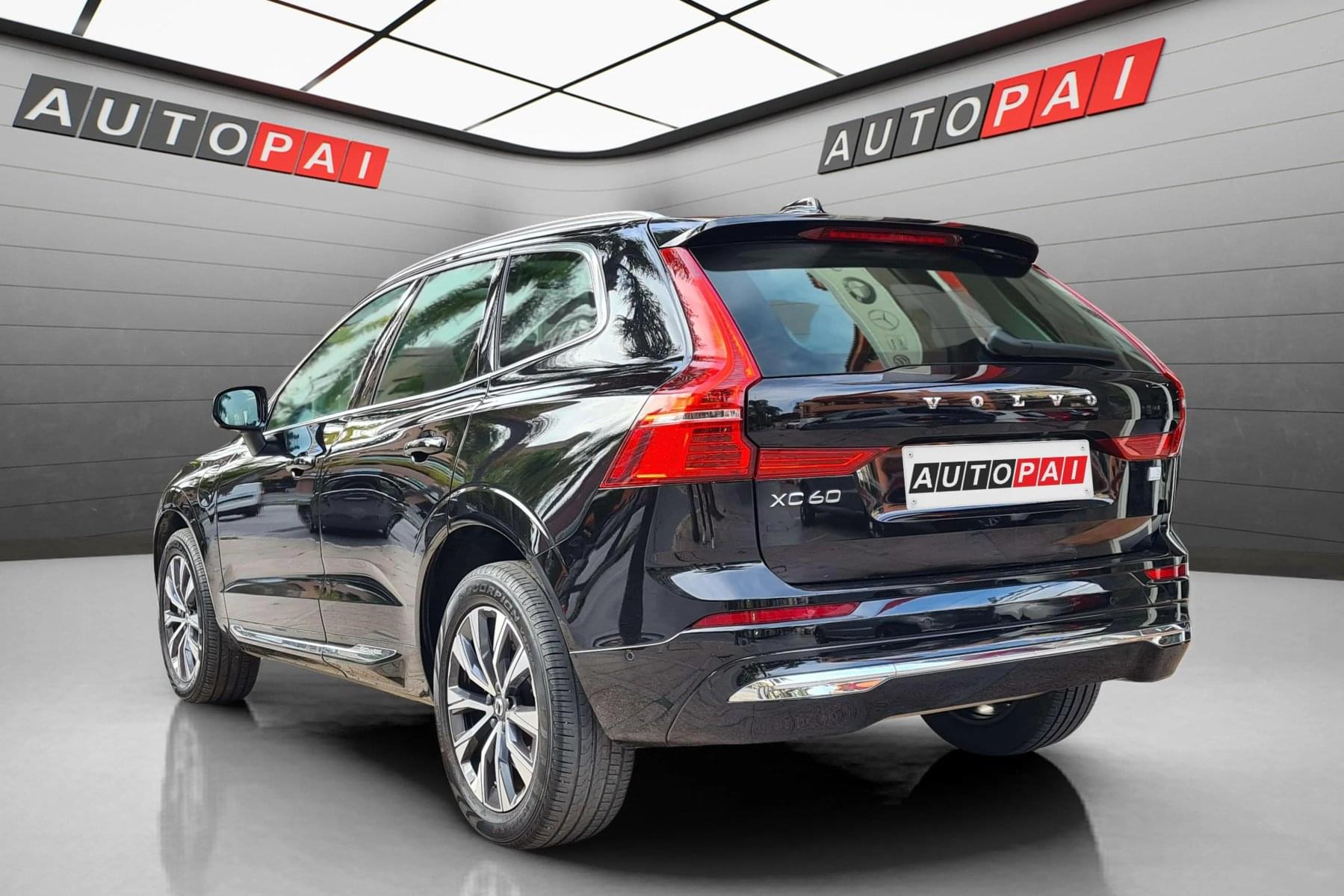 VOLVO XC60 2.0 T6 AWD RECHARGE INSCRIPTION AUT. 6 
