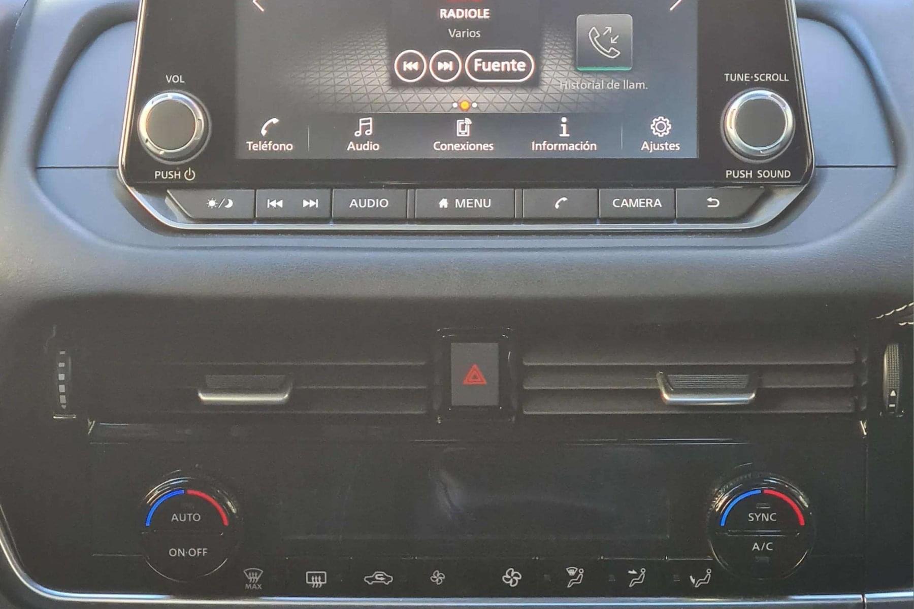 NISSAN QASHQAI MHEV XTRONIC ACENTA 21 