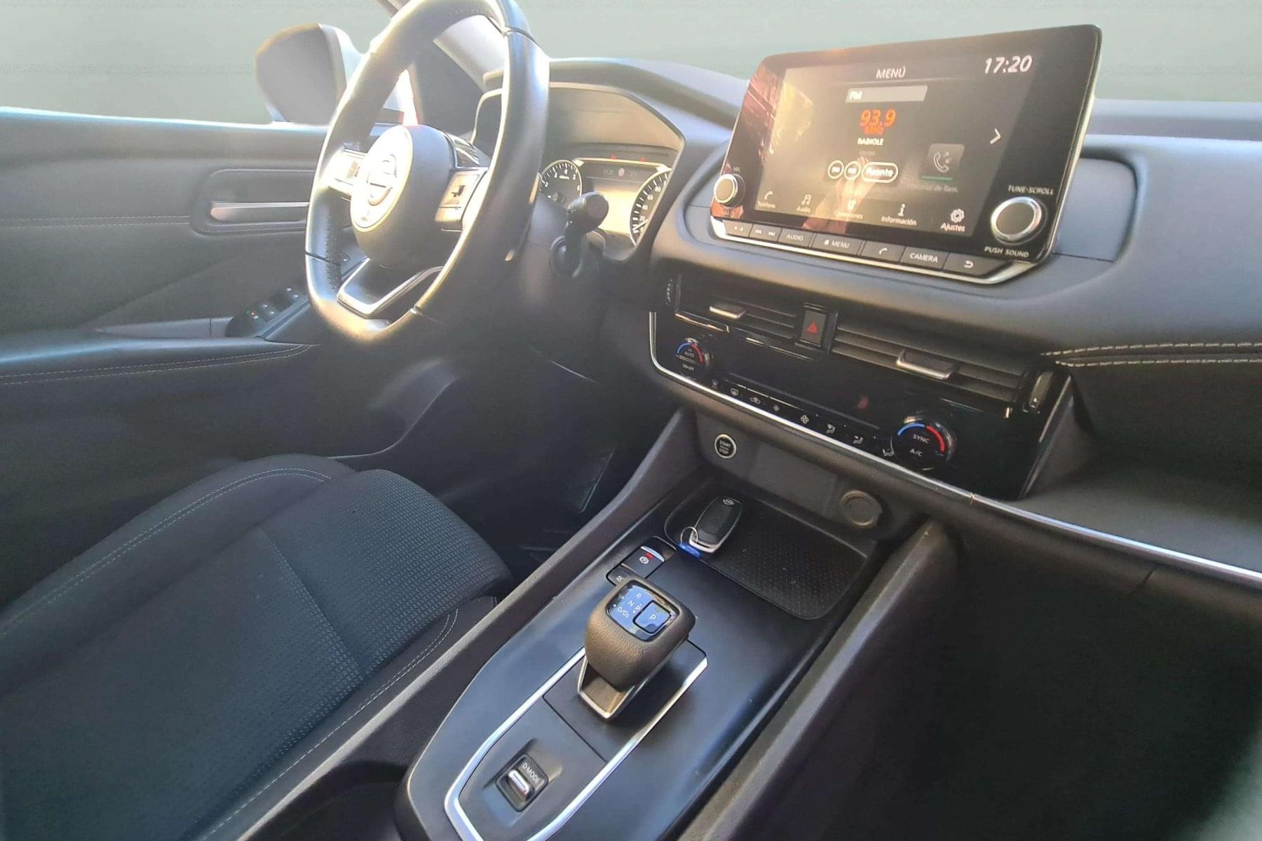NISSAN QASHQAI MHEV XTRONIC ACENTA 25 