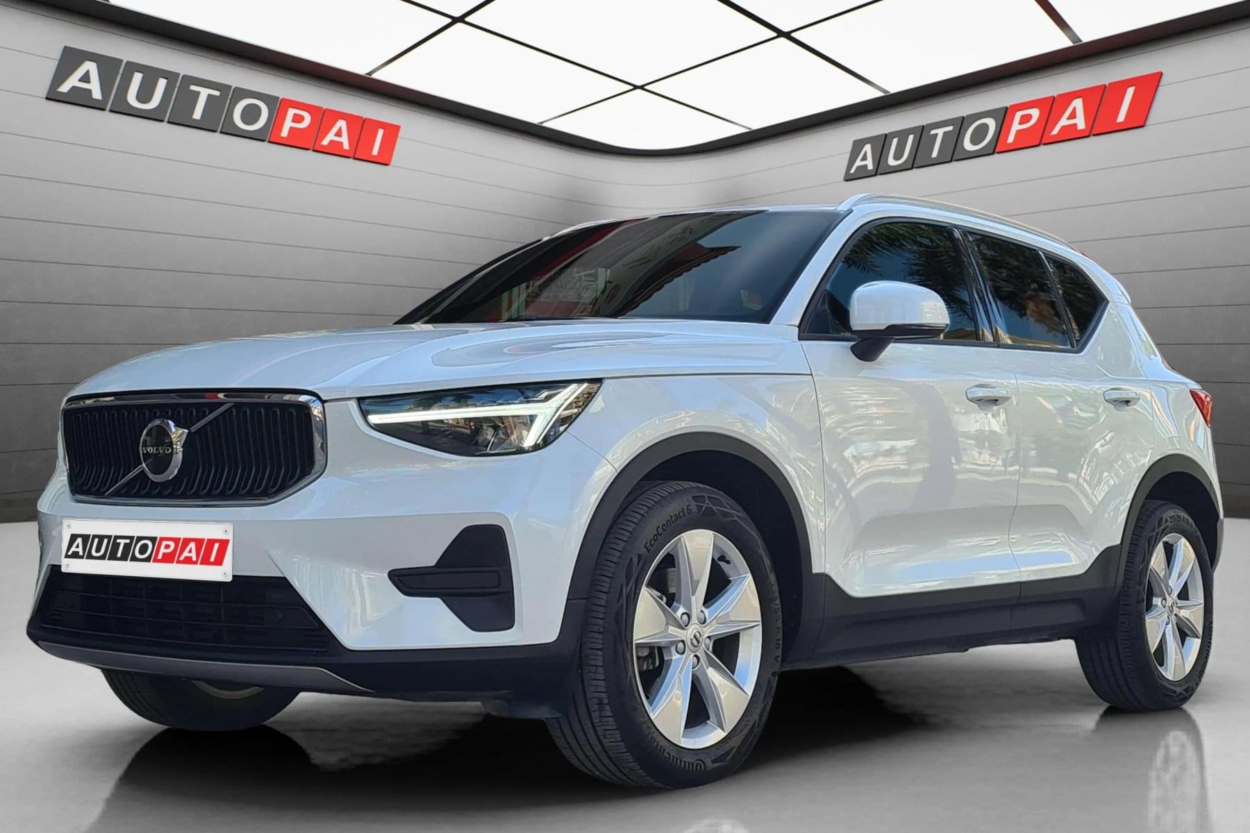 imagen de VOLVO XC40 CORE 2WD 2.0 165CV AT7 - REF: 00631