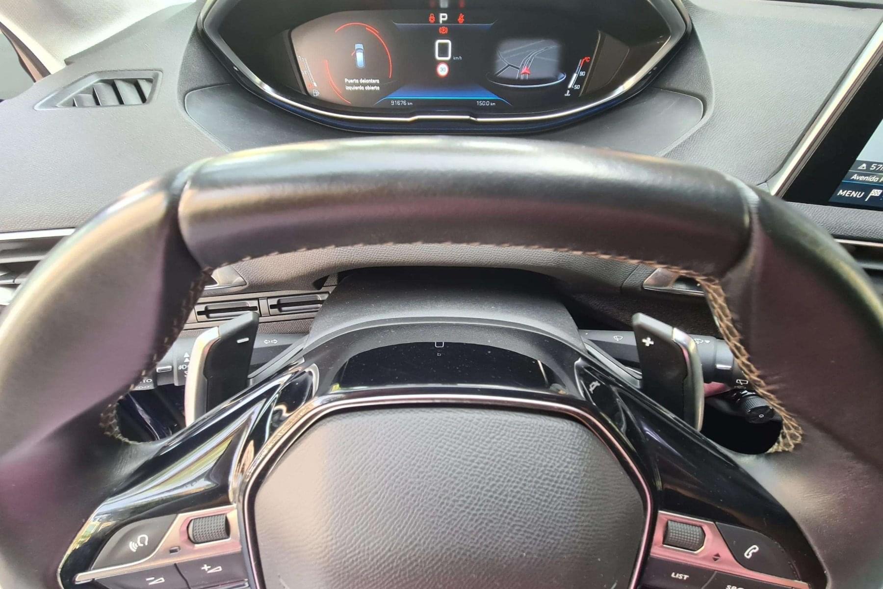 PEUGEOT 3008 ALLURE 1.5 BLUEHDI EAT8 130 10 
