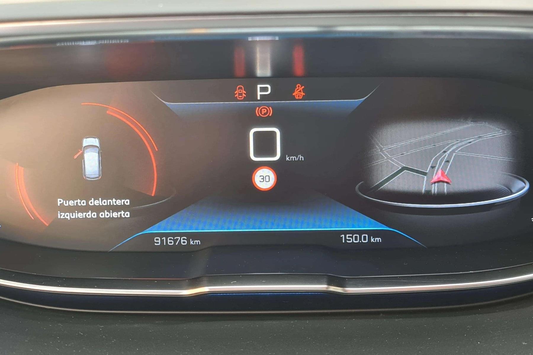 PEUGEOT 3008 ALLURE 1.5 BLUEHDI EAT8 130 11 