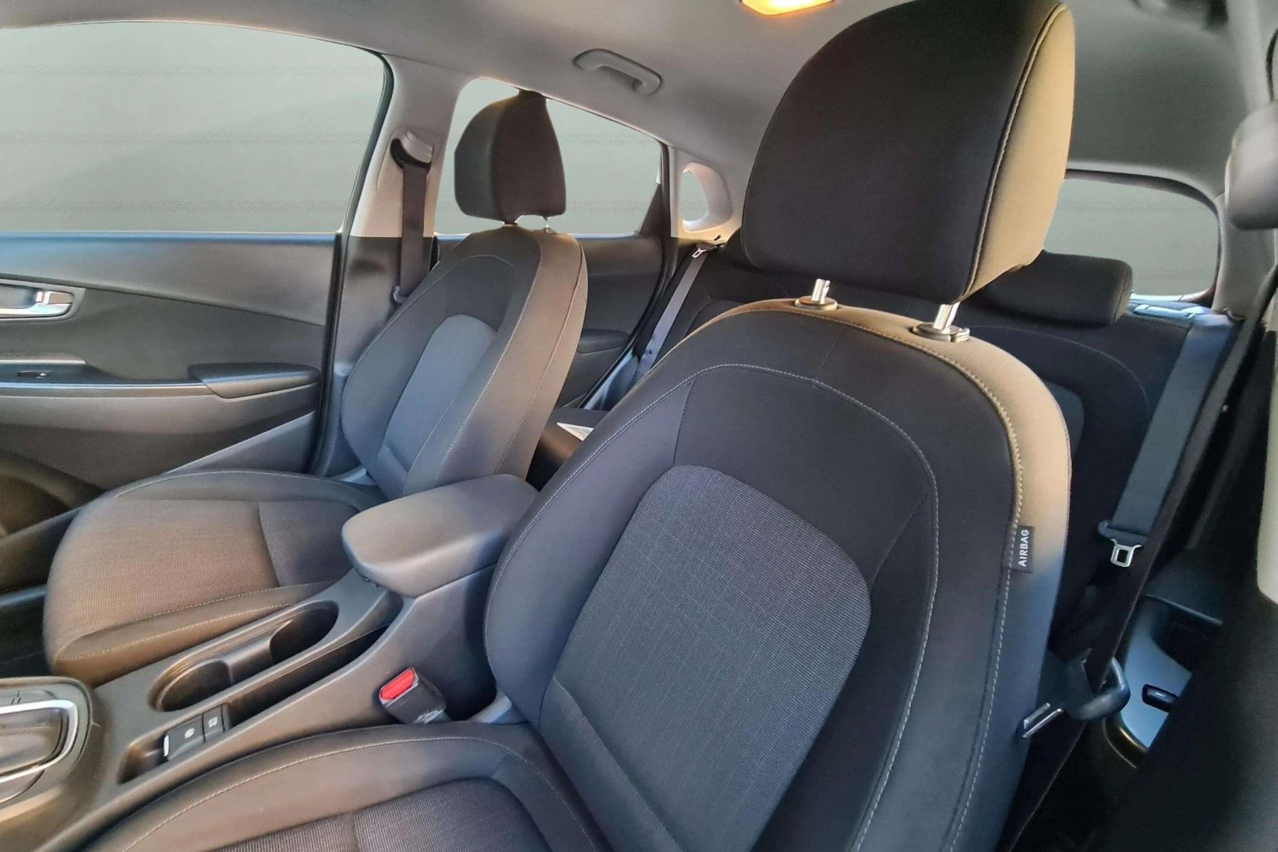 HYUNDAI KONA 1.6 GDI HEV 8