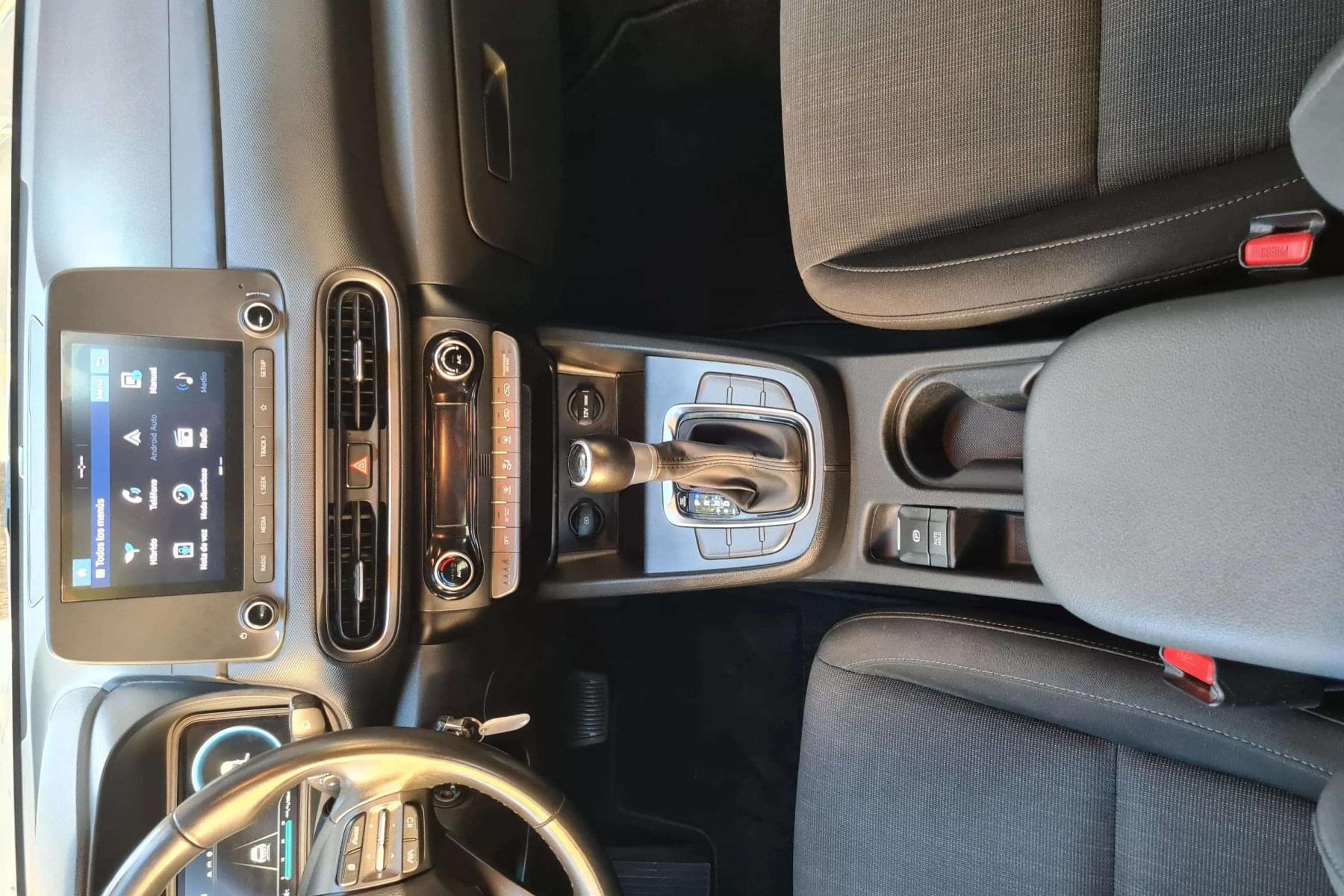 HYUNDAI KONA 1.6 GDI HEV 18