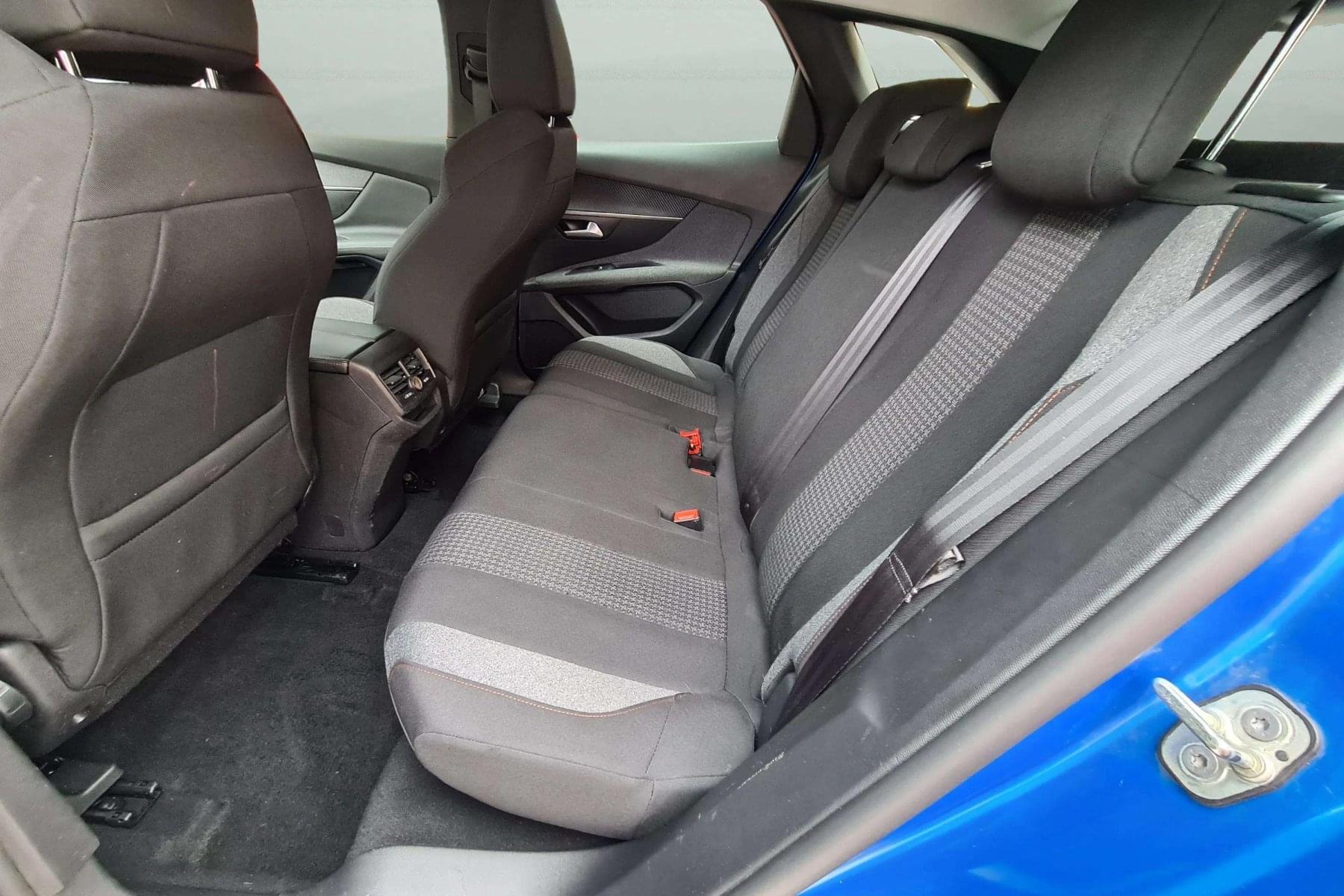 PEUGEOT 3008 AZUL ACTIVE PACK 14 