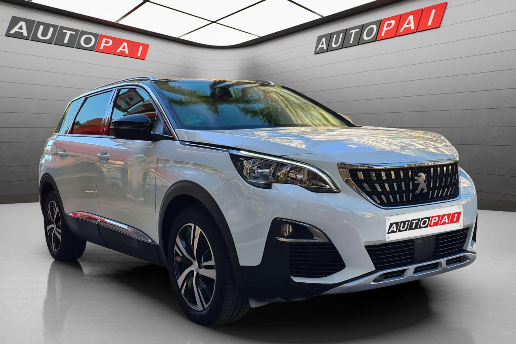 PEUGEOT 5008 AUTOMATICO 1.2 ALLURE 3 