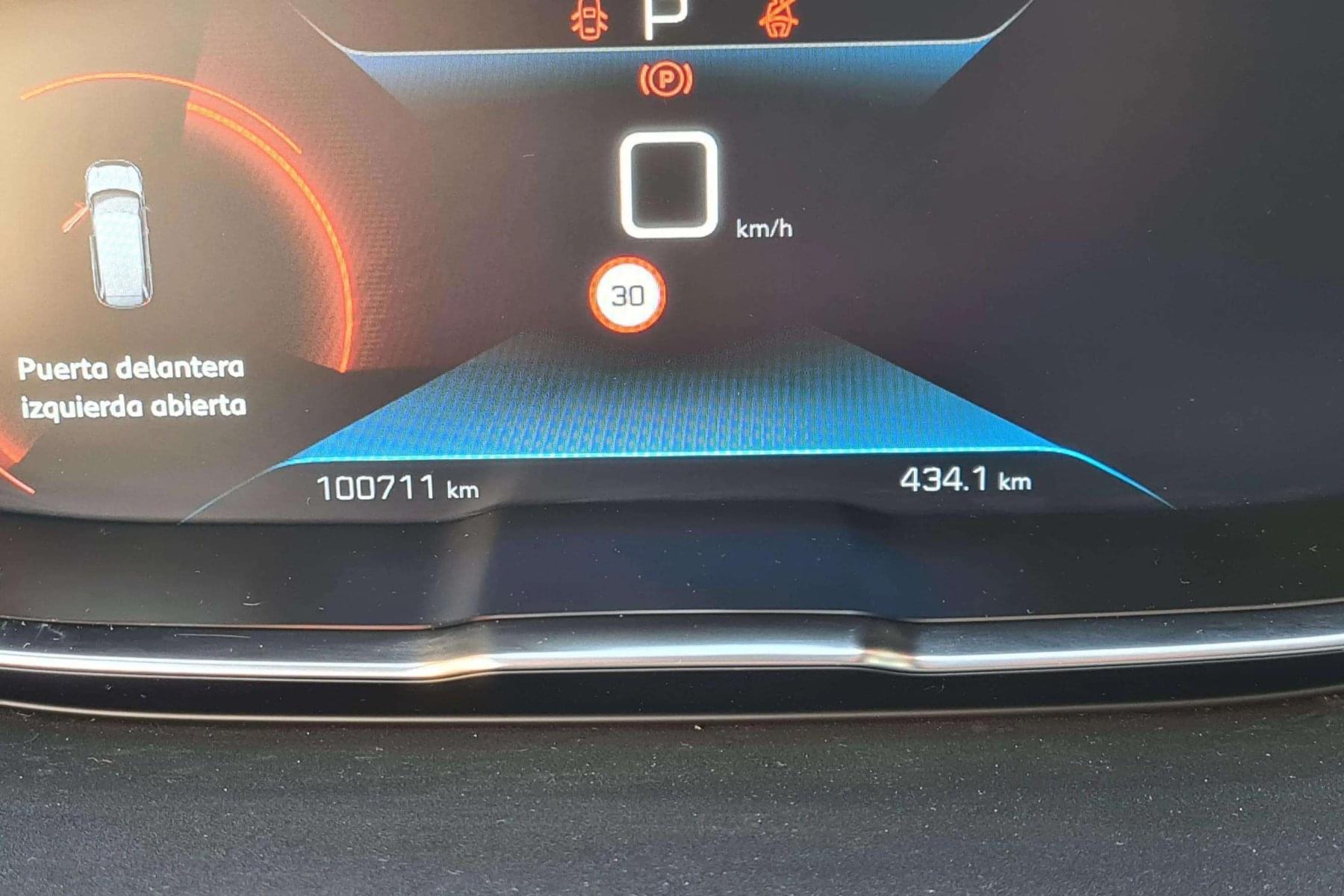 PEUGEOT 5008 AUTOMATICO 1.2 ALLURE 11 