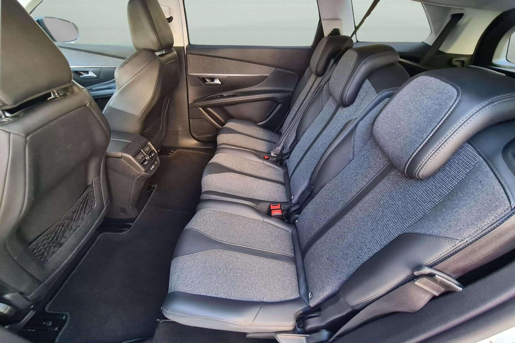PEUGEOT 5008 AUTOMATICO 1.2 ALLURE 14 