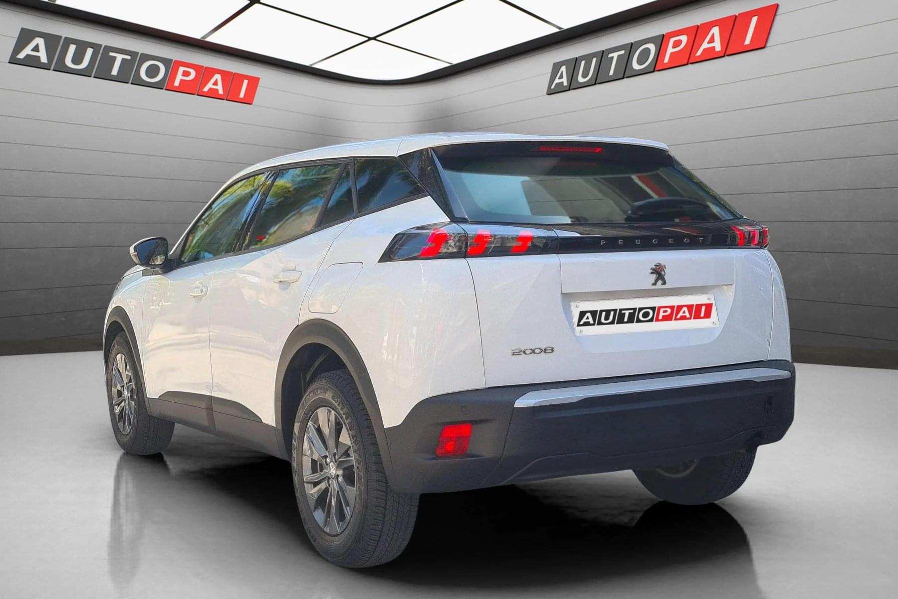 PEUGEOT 2008 1.2 100CV ACTIVE 4