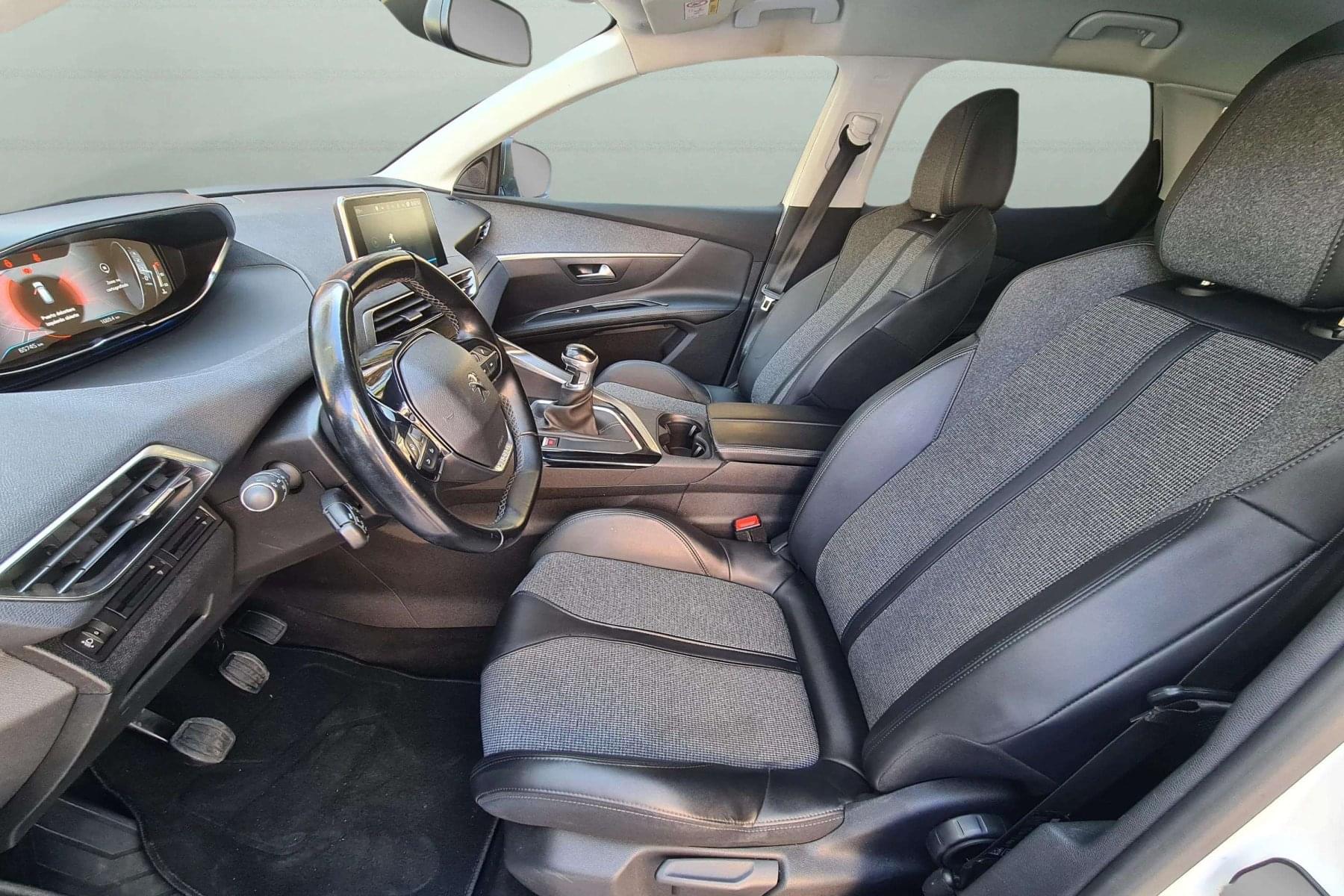 PEUGEOT 3008 ALLURE 1.2i 130CV 5 