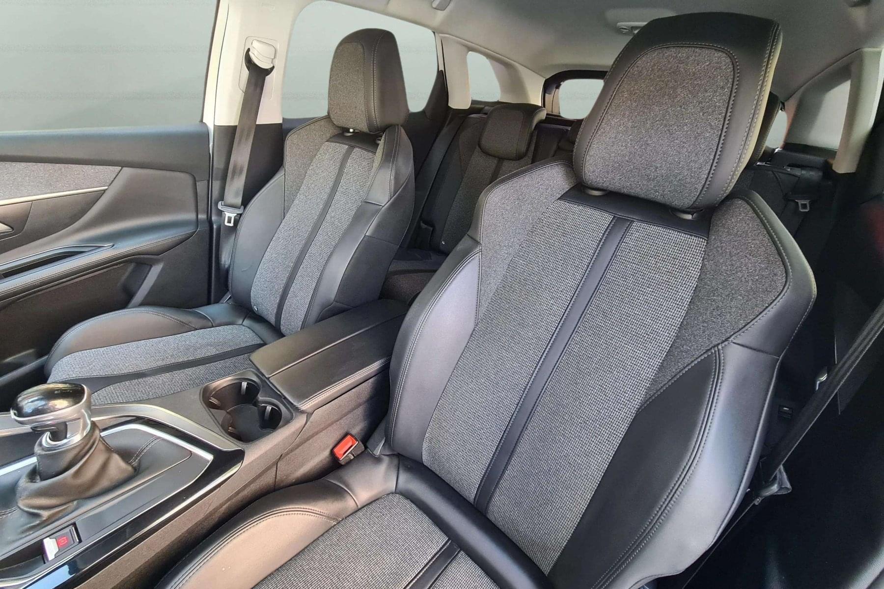 PEUGEOT 3008 ALLURE 1.2i 130CV 7 