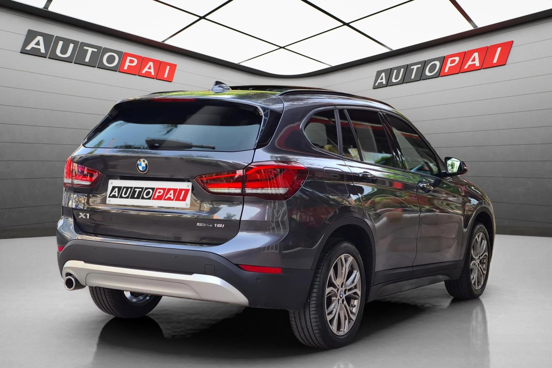 BMW X1 18I 1.5 140CV AT7 7