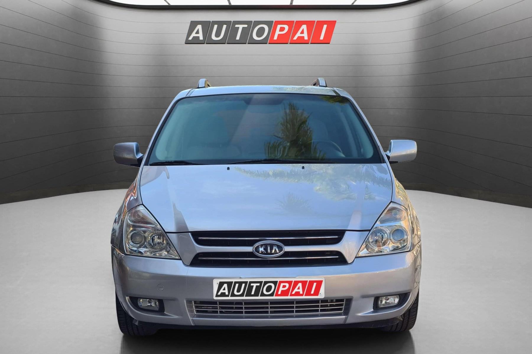 KIA CARNIVAL 2 