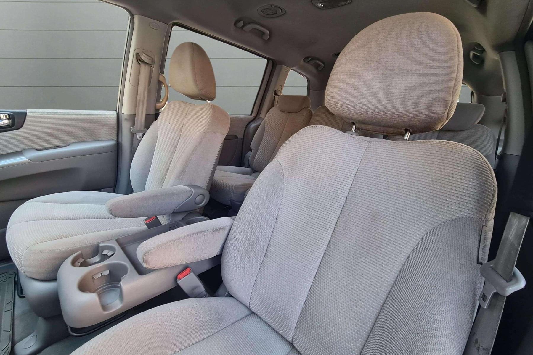 KIA CARNIVAL 7 