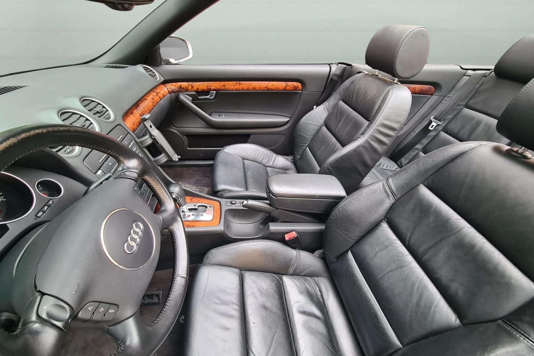 AUDI A4 CABRIO 3.0 V6 220cv. MULTITRONIC 8 