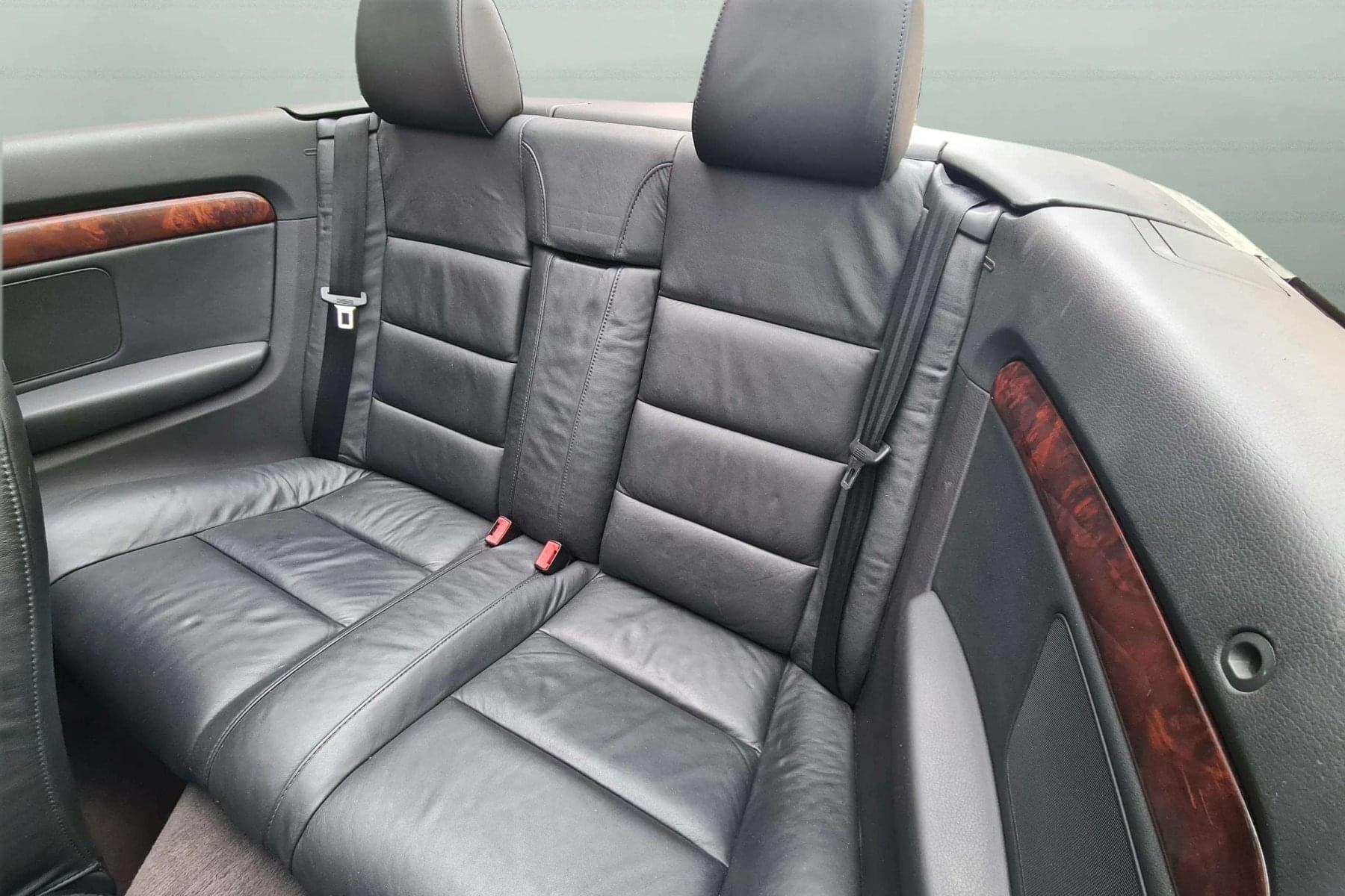 AUDI A4 CABRIO 3.0 V6 220cv. MULTITRONIC 11 