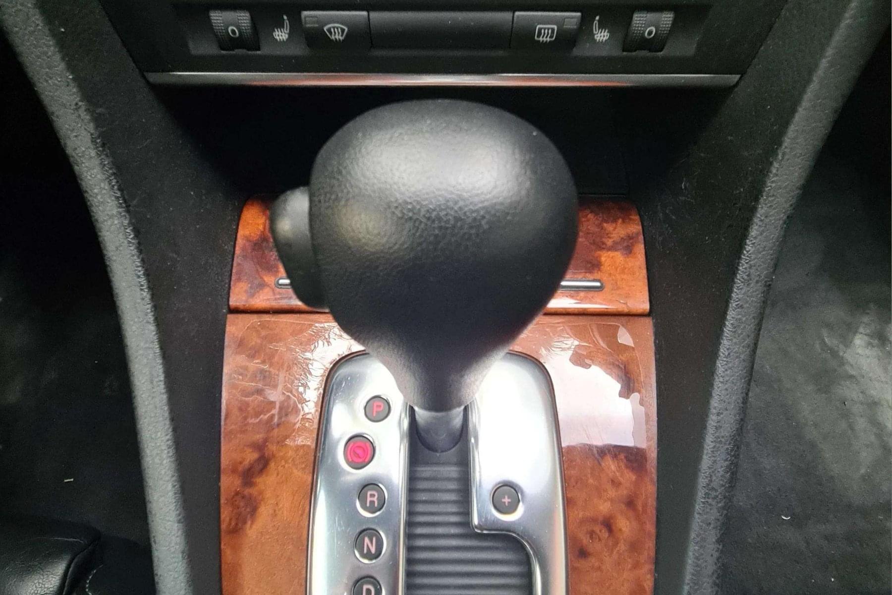 AUDI A4 CABRIO 3.0 V6 220cv. MULTITRONIC 17 
