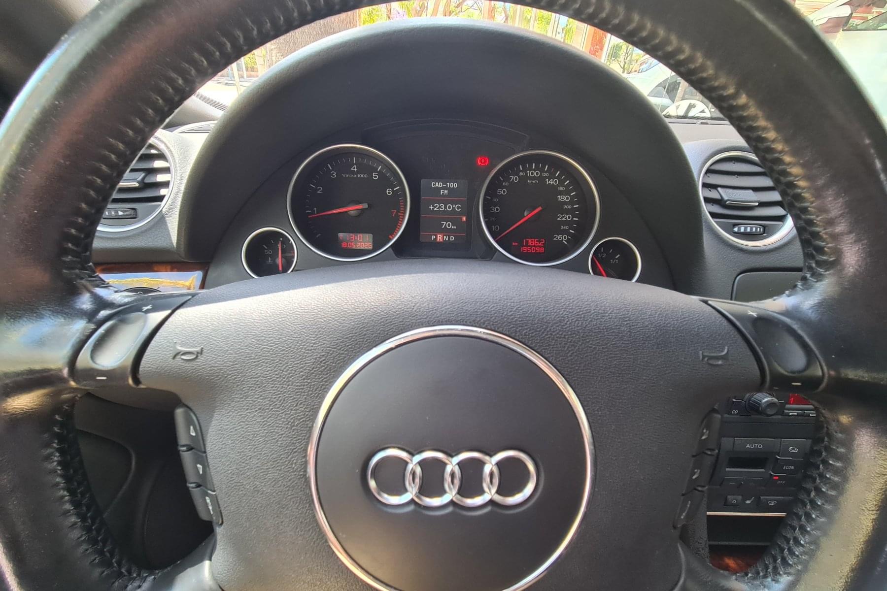 AUDI A4 CABRIO 3.0 V6 220cv. MULTITRONIC 24 