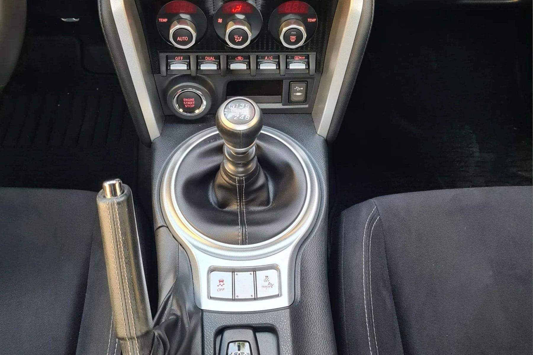 TOYOTA GT86 2.0 Atmosférico 200cv 33 