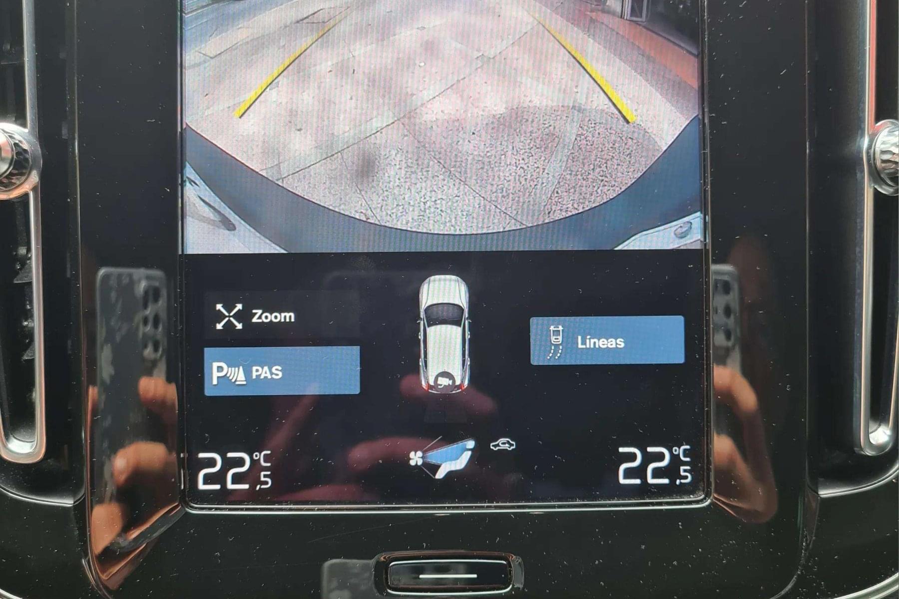 VOLVO XC40 1.5 PHEV R-DESIGN 211cv.  HÍBRIDO ENCHUF 15 