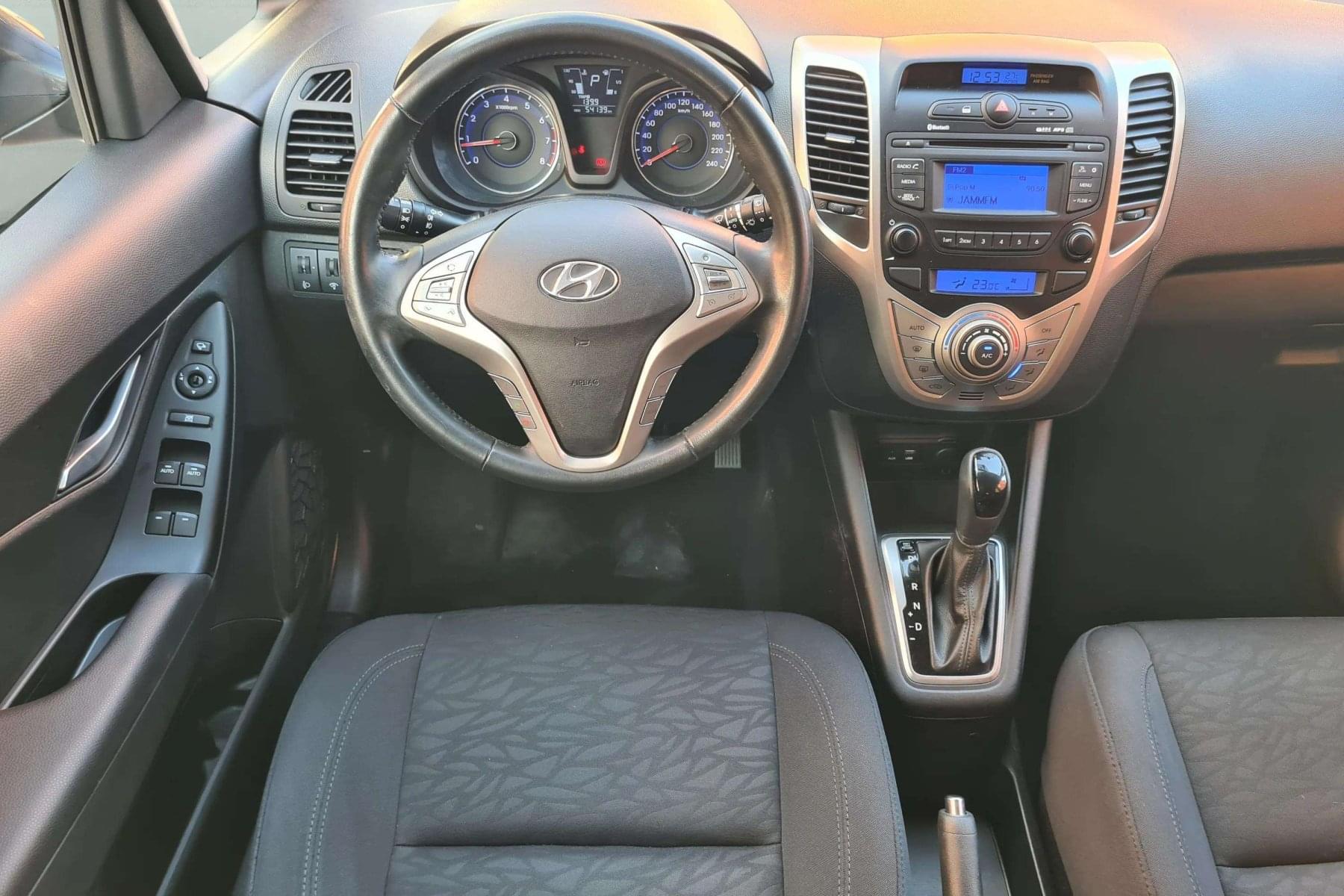 HYUNDAI IX20 1.6I MPI 126cv. automático 14 