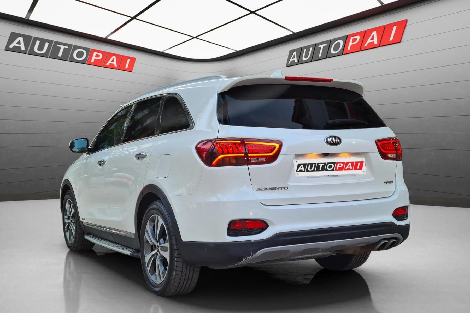 KIA SORENTO 2.2 CRDI GT LINE AUT 4X4 6