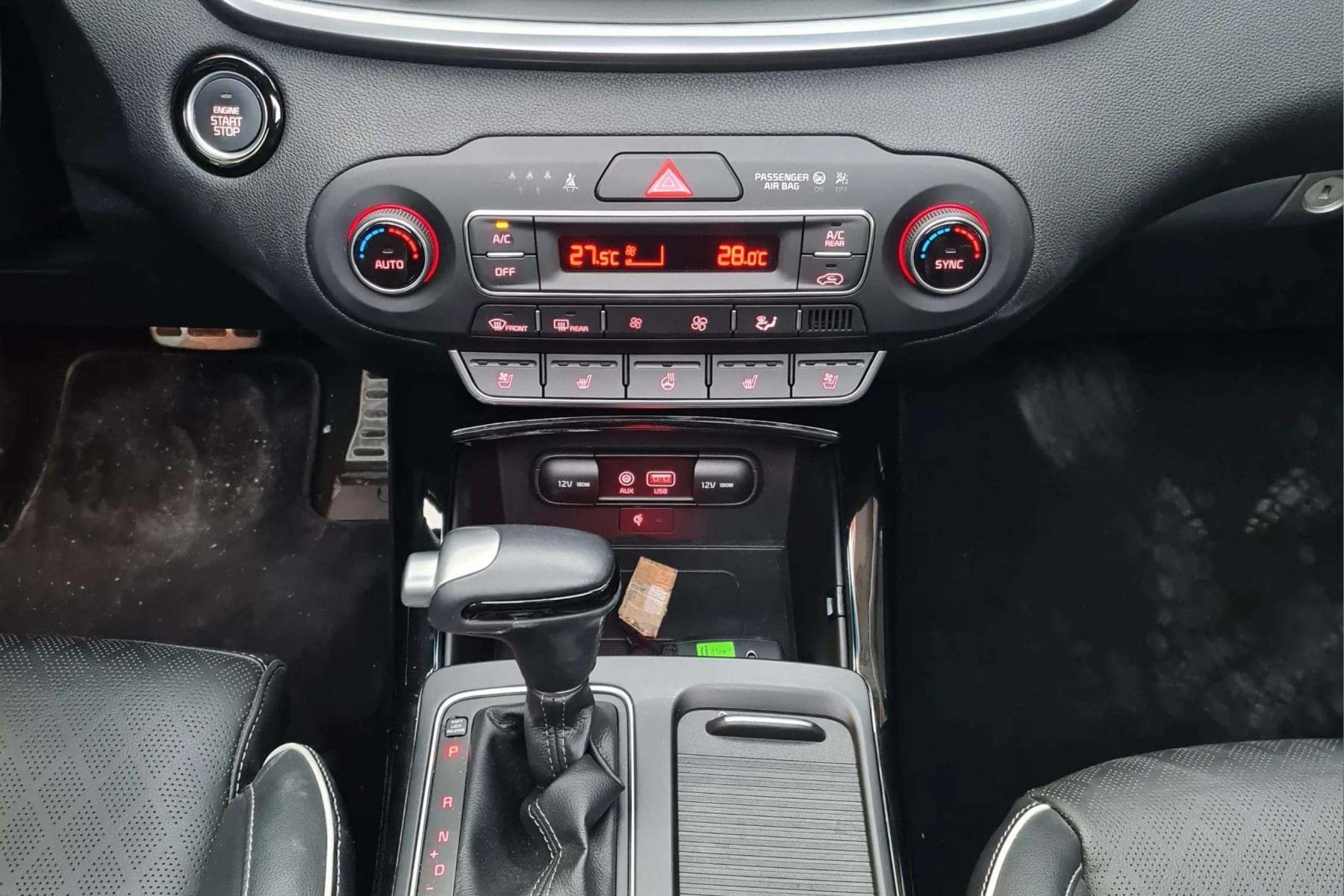 KIA SORENTO 2.2 CRDI GT LINE AUT 4X4 30