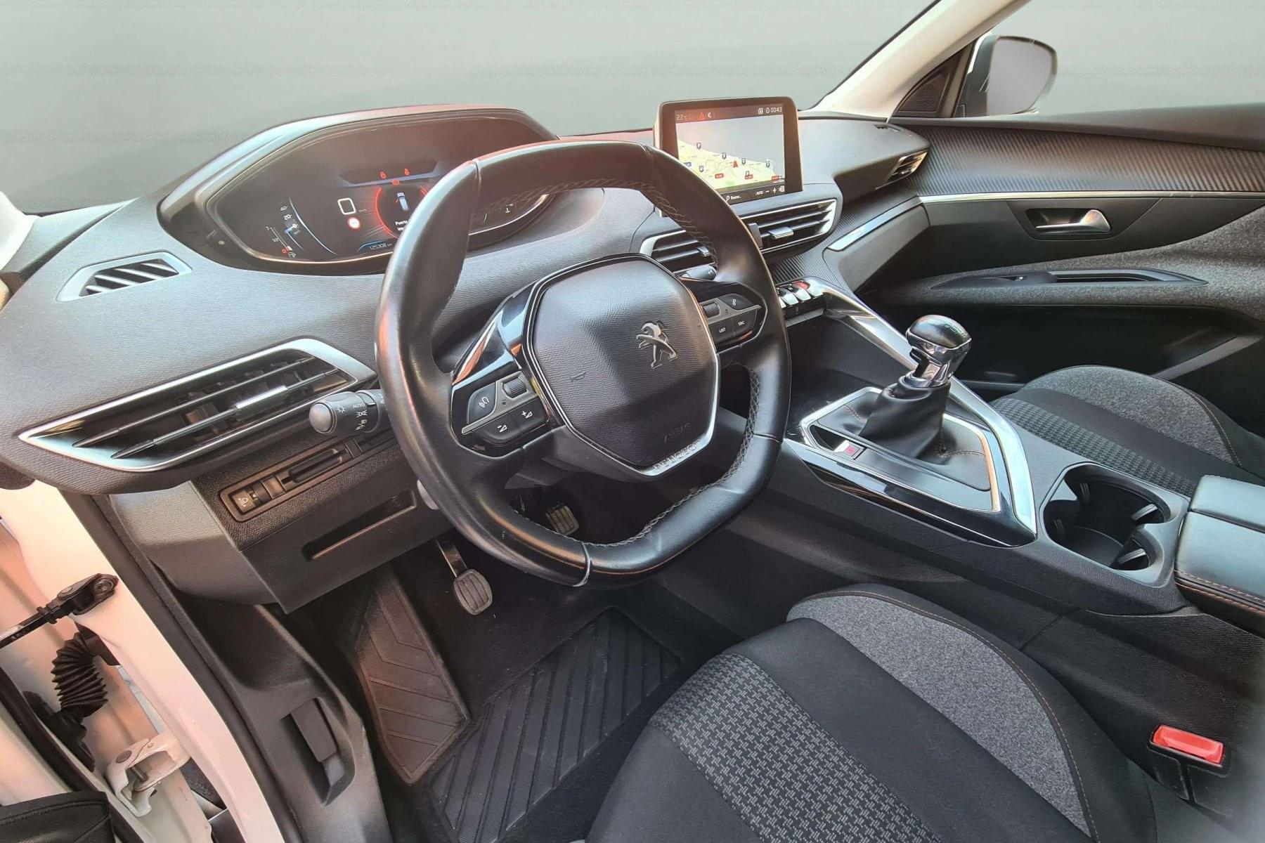 PEUGEOT 3008 ACTIVE 1.2 PURETECH 130CV 12