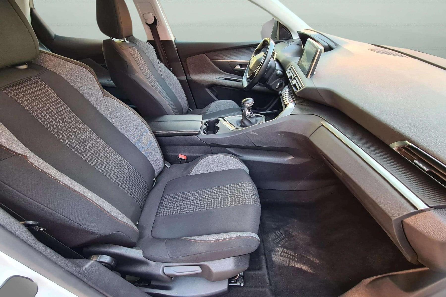 PEUGEOT 3008 ACTIVE 1.2 PURETECH 130CV 24