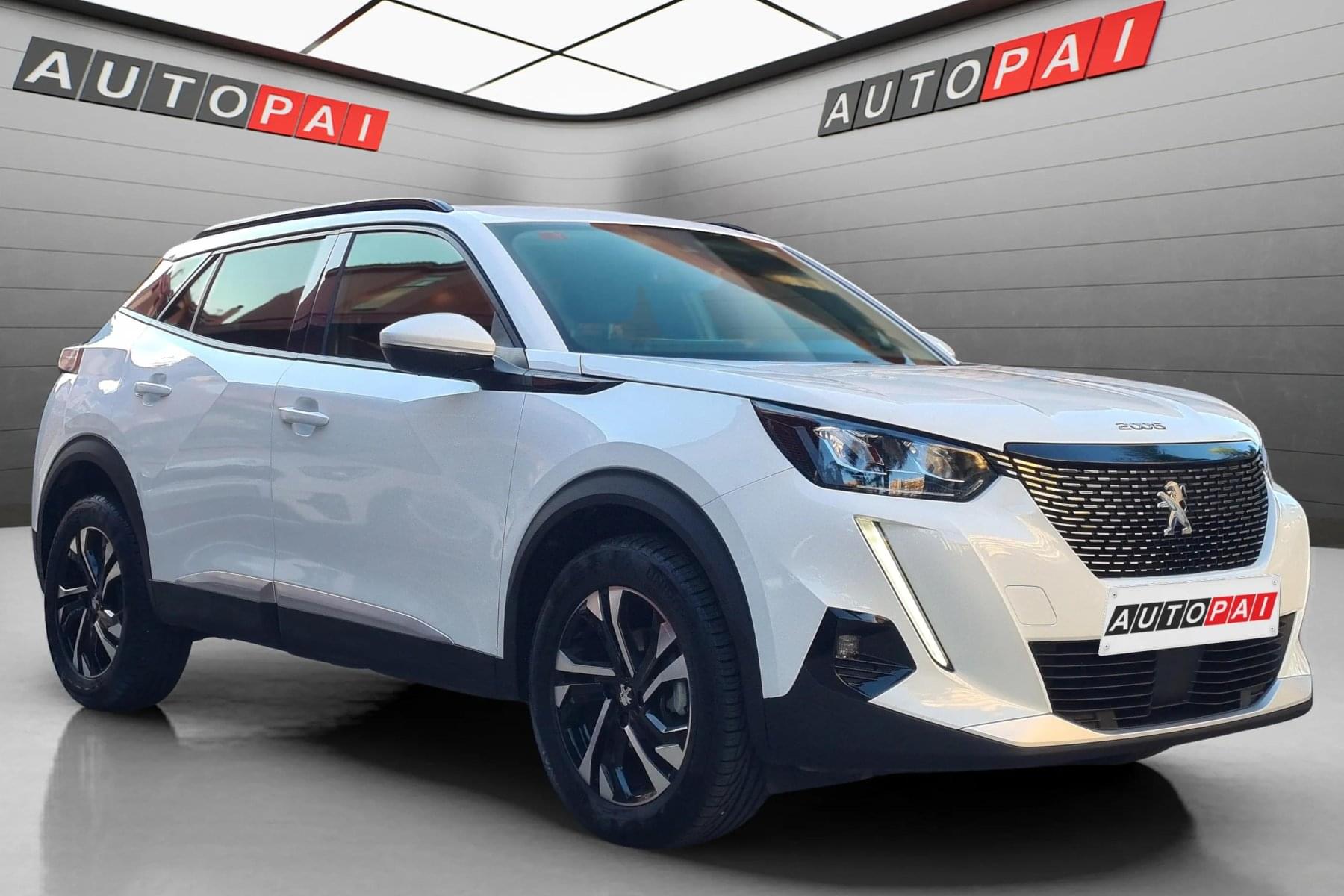 PEUGEOT 2008 1.2i 130cv. EAT8  (AUTOM) ALLURE PACK 3 