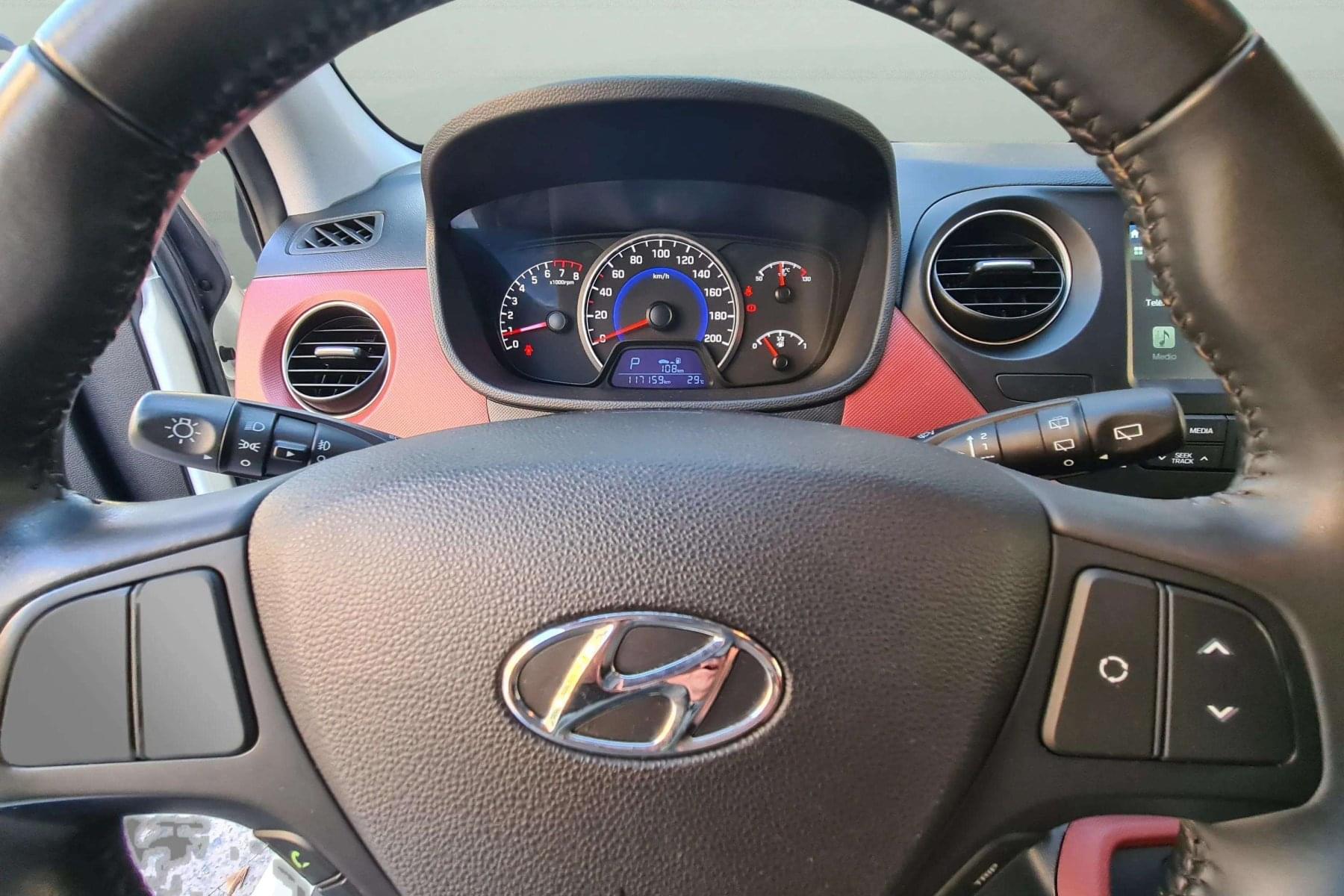 HYUNDAI I10 1.2 STYLE 87CV DCT automático 9 