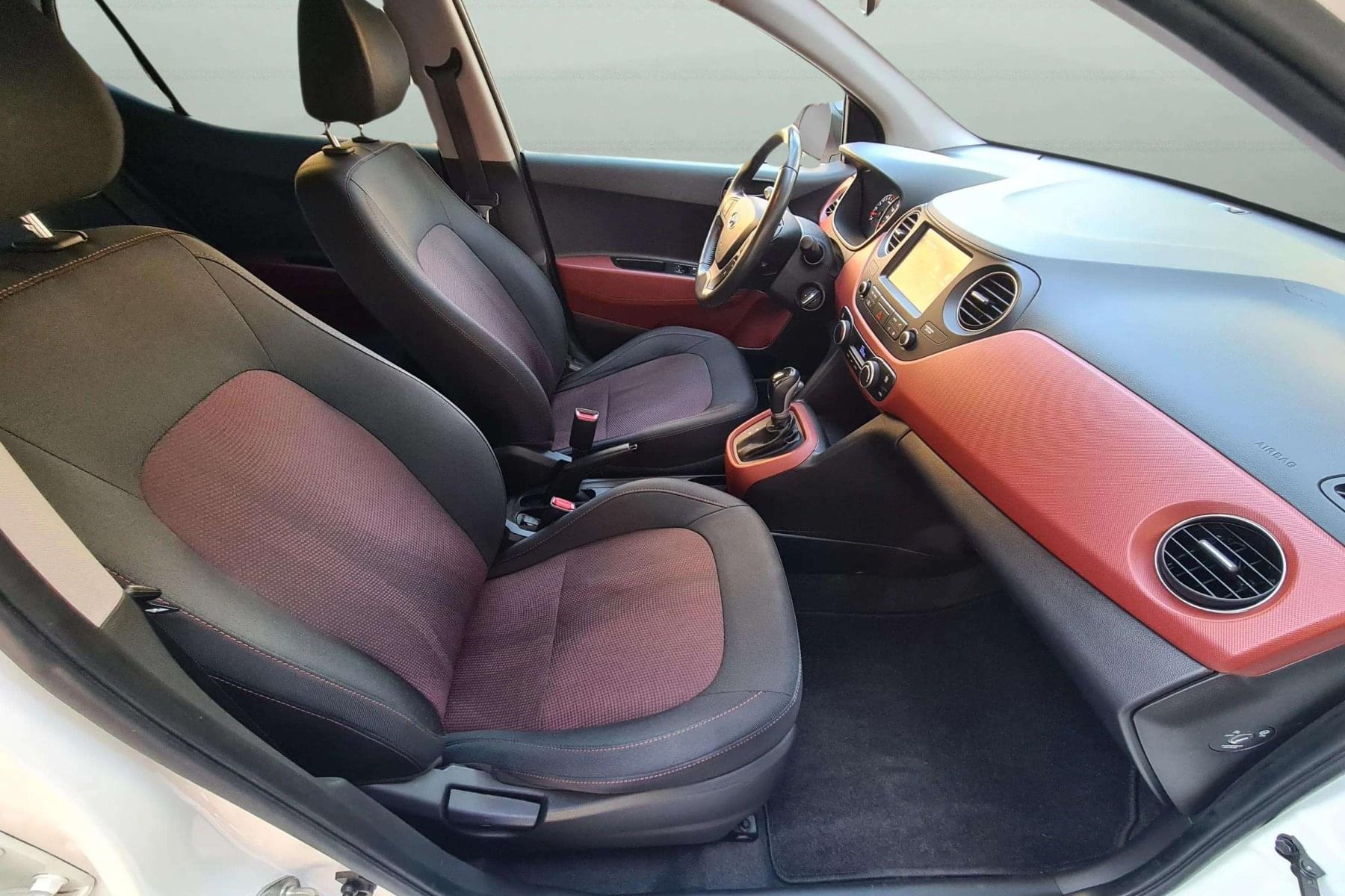 HYUNDAI I10 1.2 STYLE 87CV DCT automático 18 