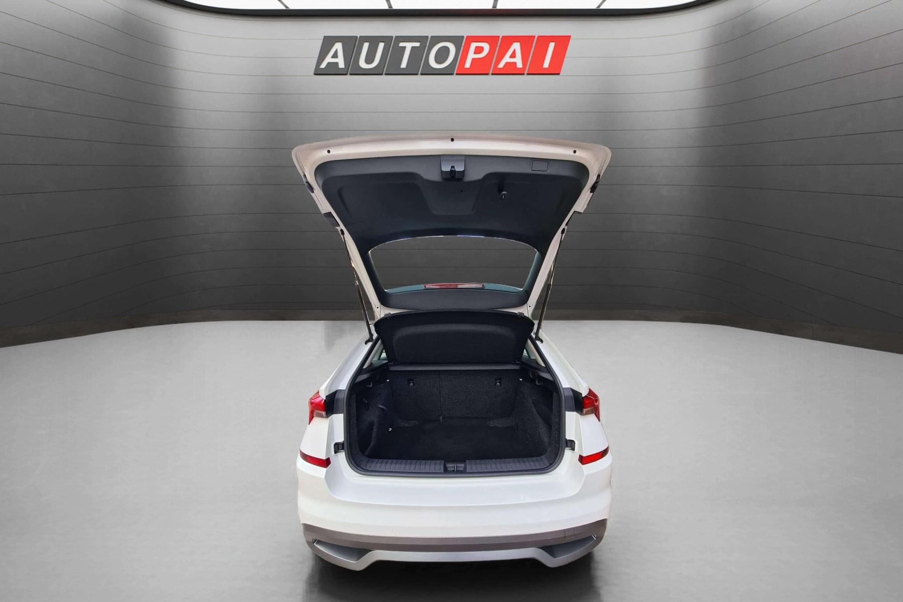 SKODA KAMIQ 1.0 TSI 110cv. DSG Ambition 6 