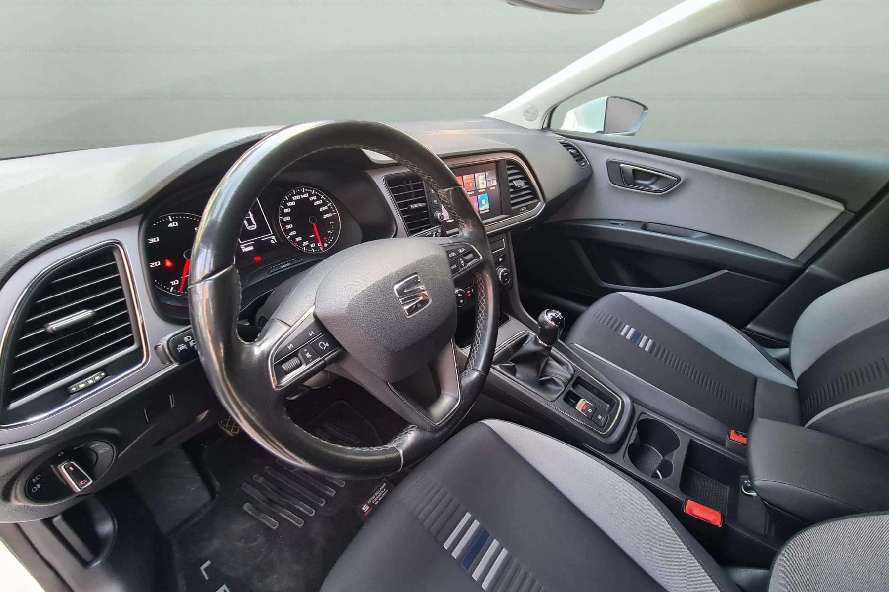 SEAT LEÓN 1.6TDI 115cv. S&S STYLE VISIO 8 