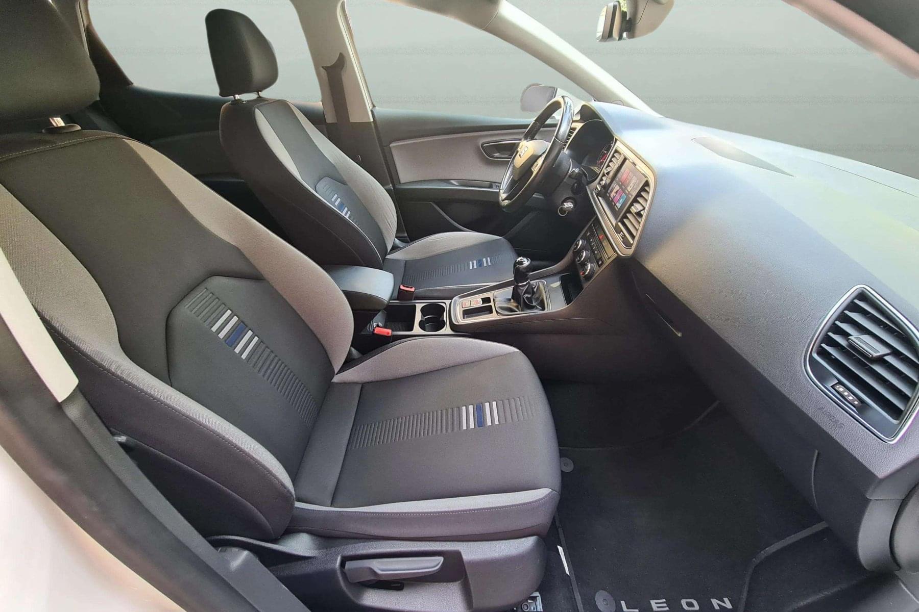 SEAT LEÓN 1.6TDI 115cv. S&S STYLE VISIO 22 
